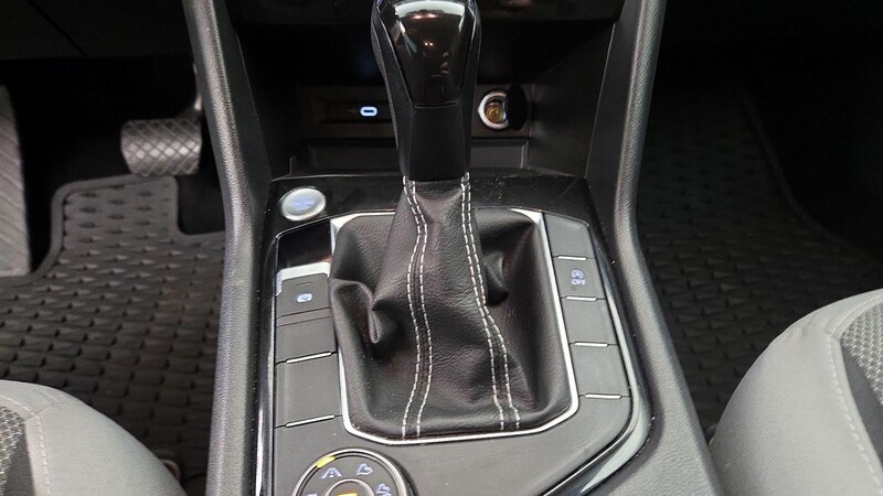 2023 Volkswagen Taos S 17
