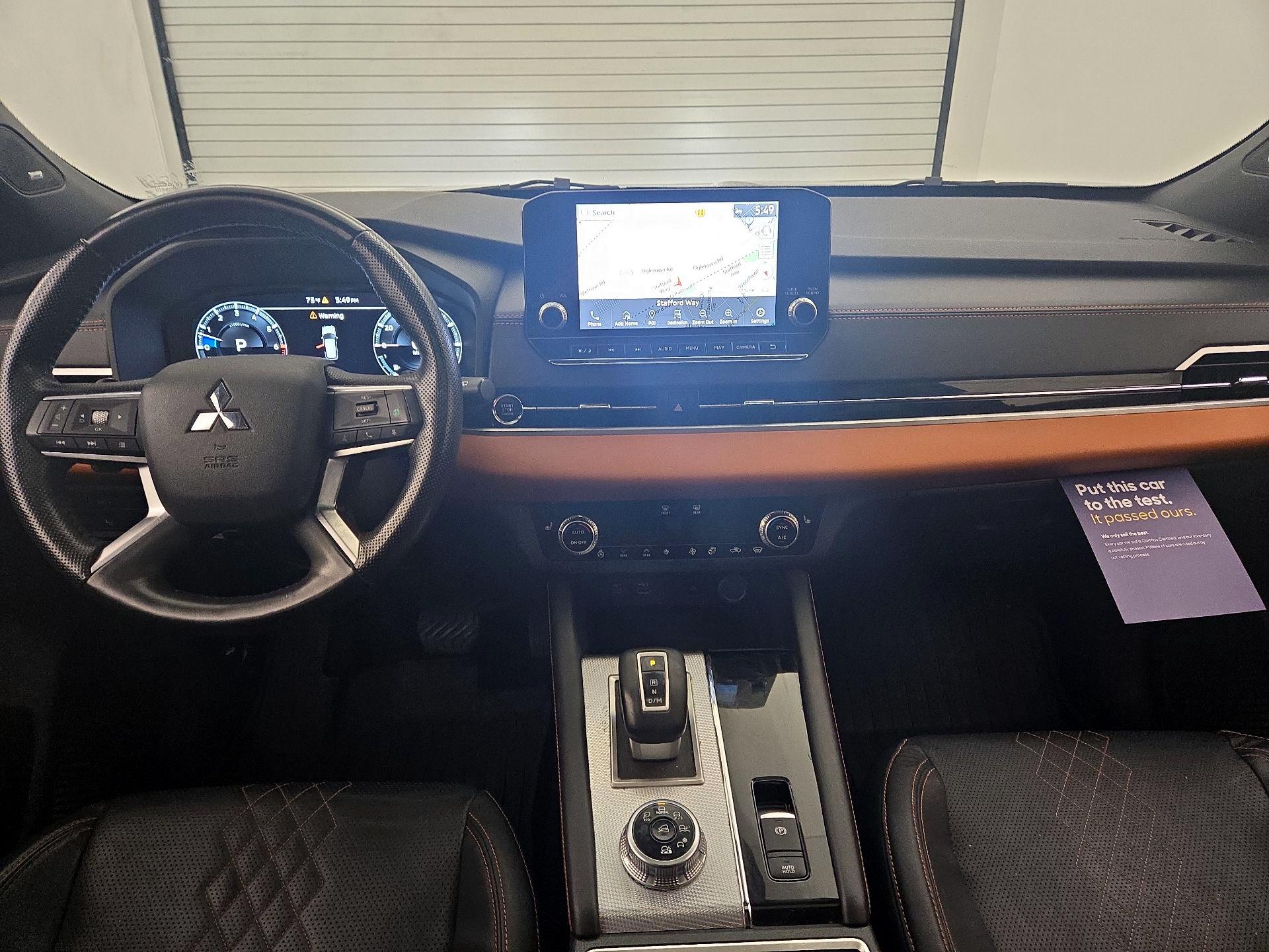 Thumbnail: 2022 Mitsubishi Outlander - 9