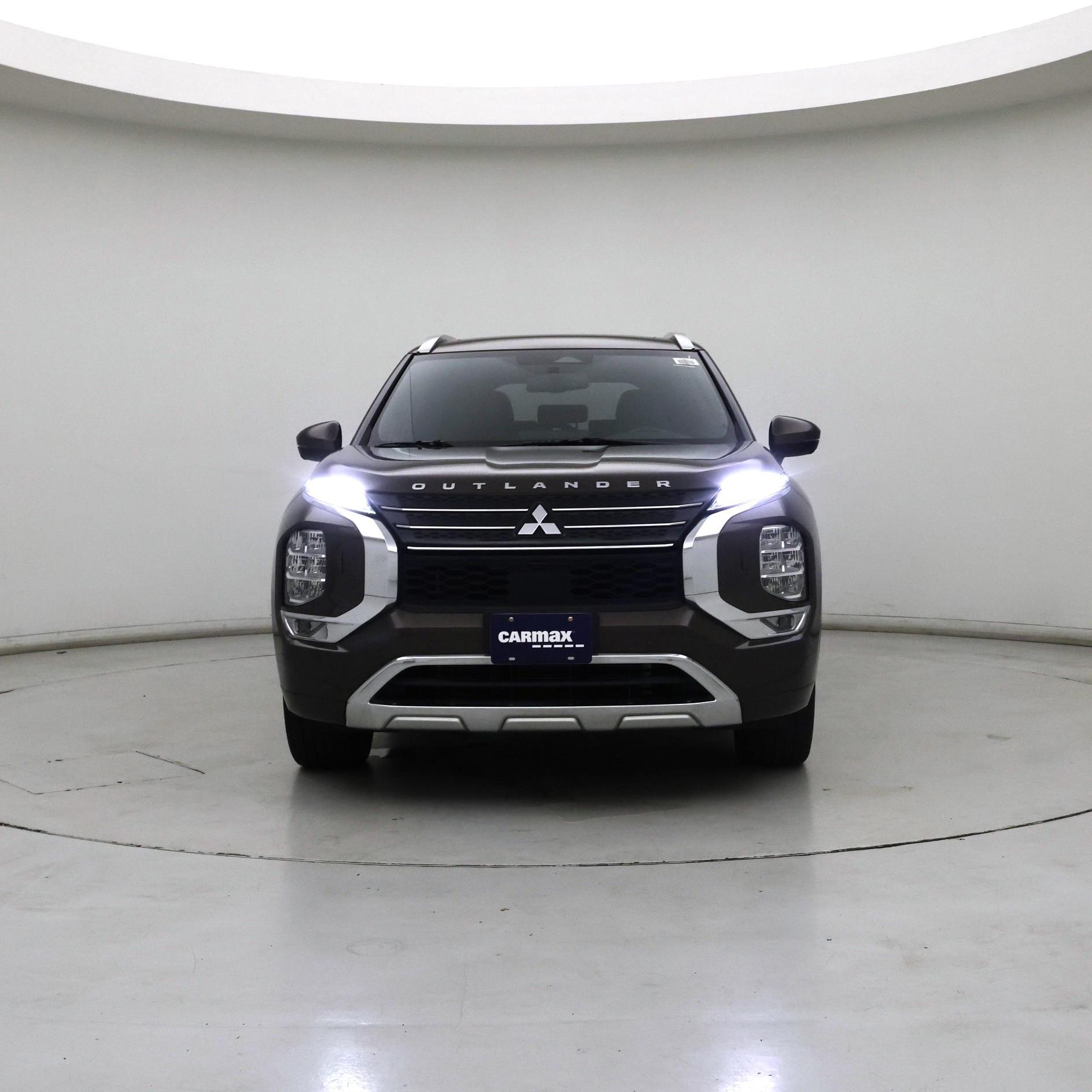 Thumbnail: 2022 Mitsubishi Outlander - 5