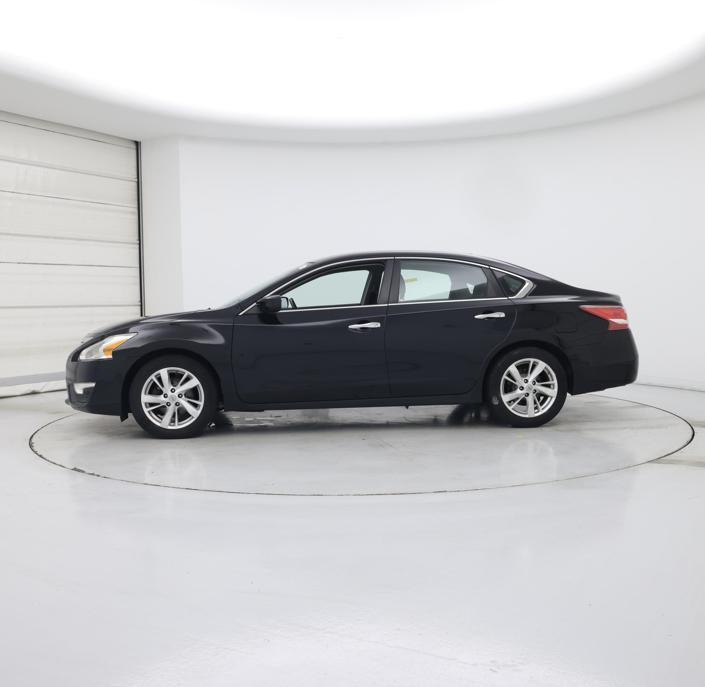 Thumbnail: 2013 Nissan Altima - 3