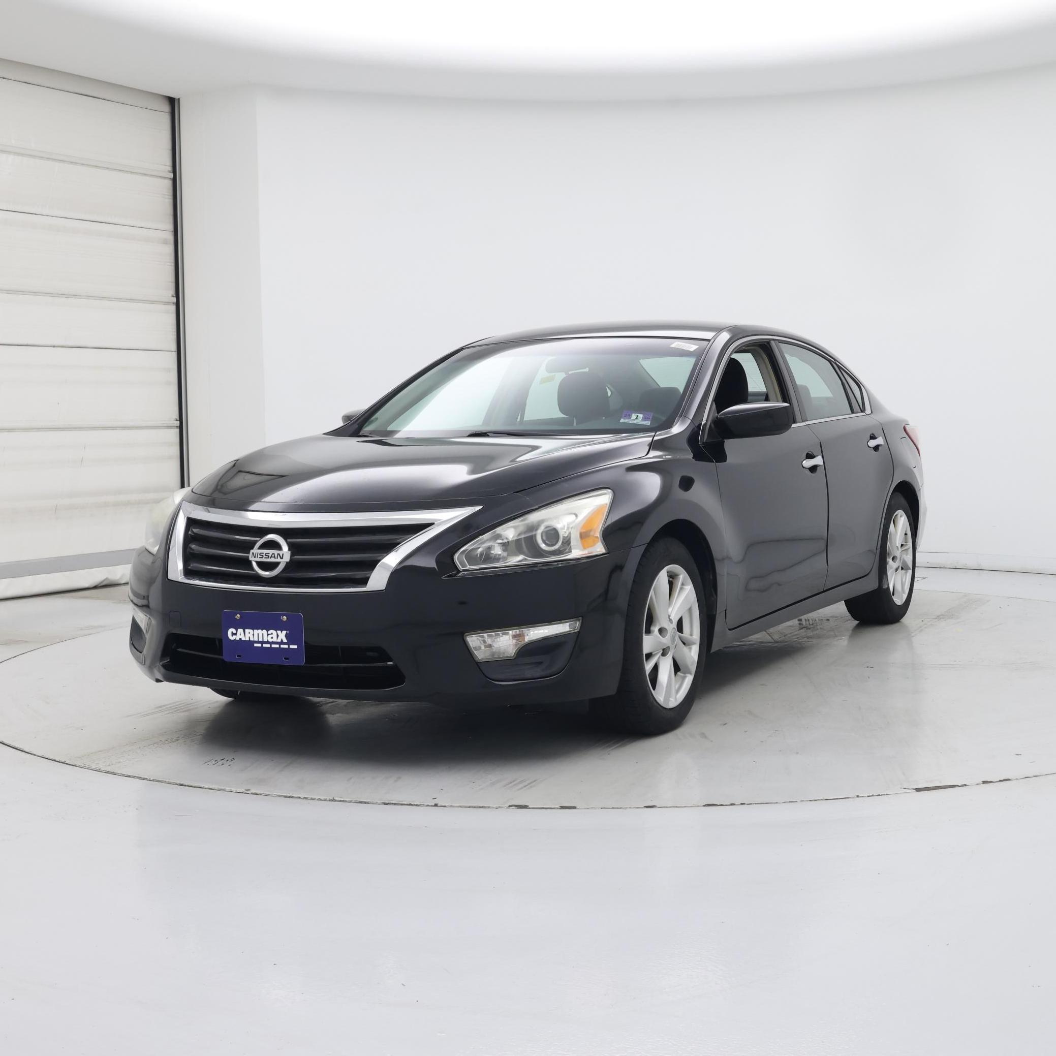 Thumbnail: 2013 Nissan Altima - 4
