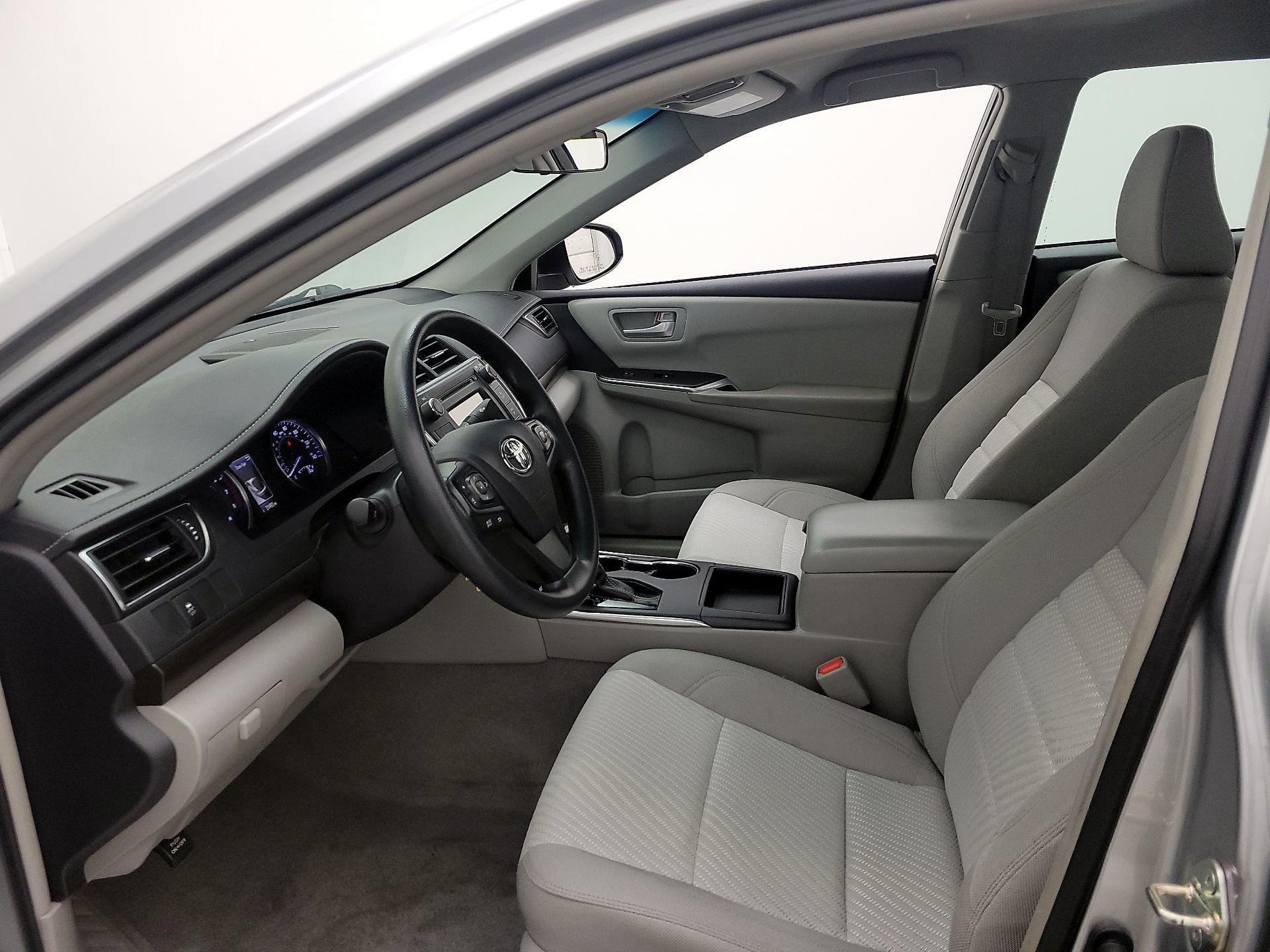 Thumbnail: 2017 Toyota Camry - 11