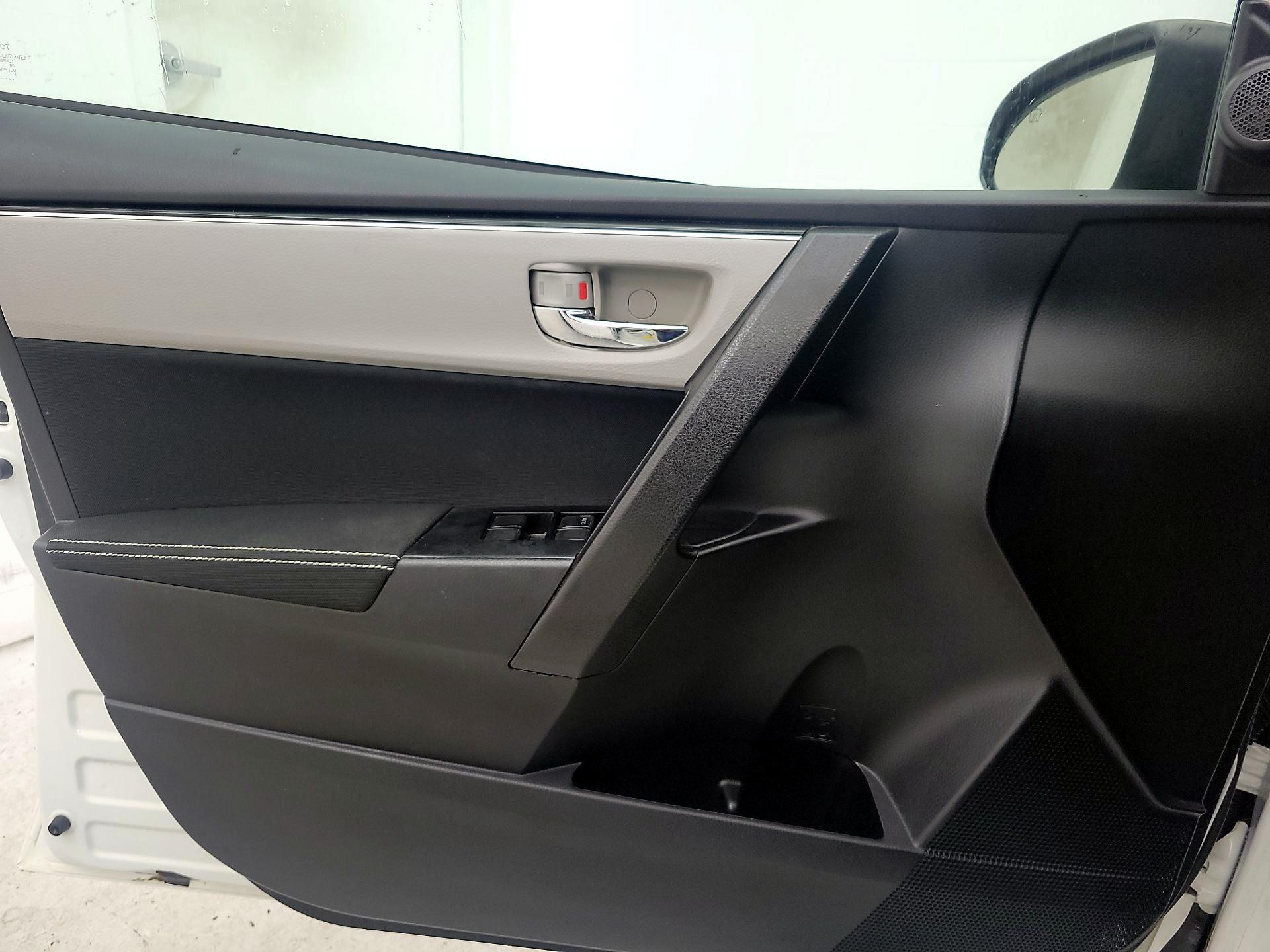 Thumbnail: 2019 Toyota Corolla - 12