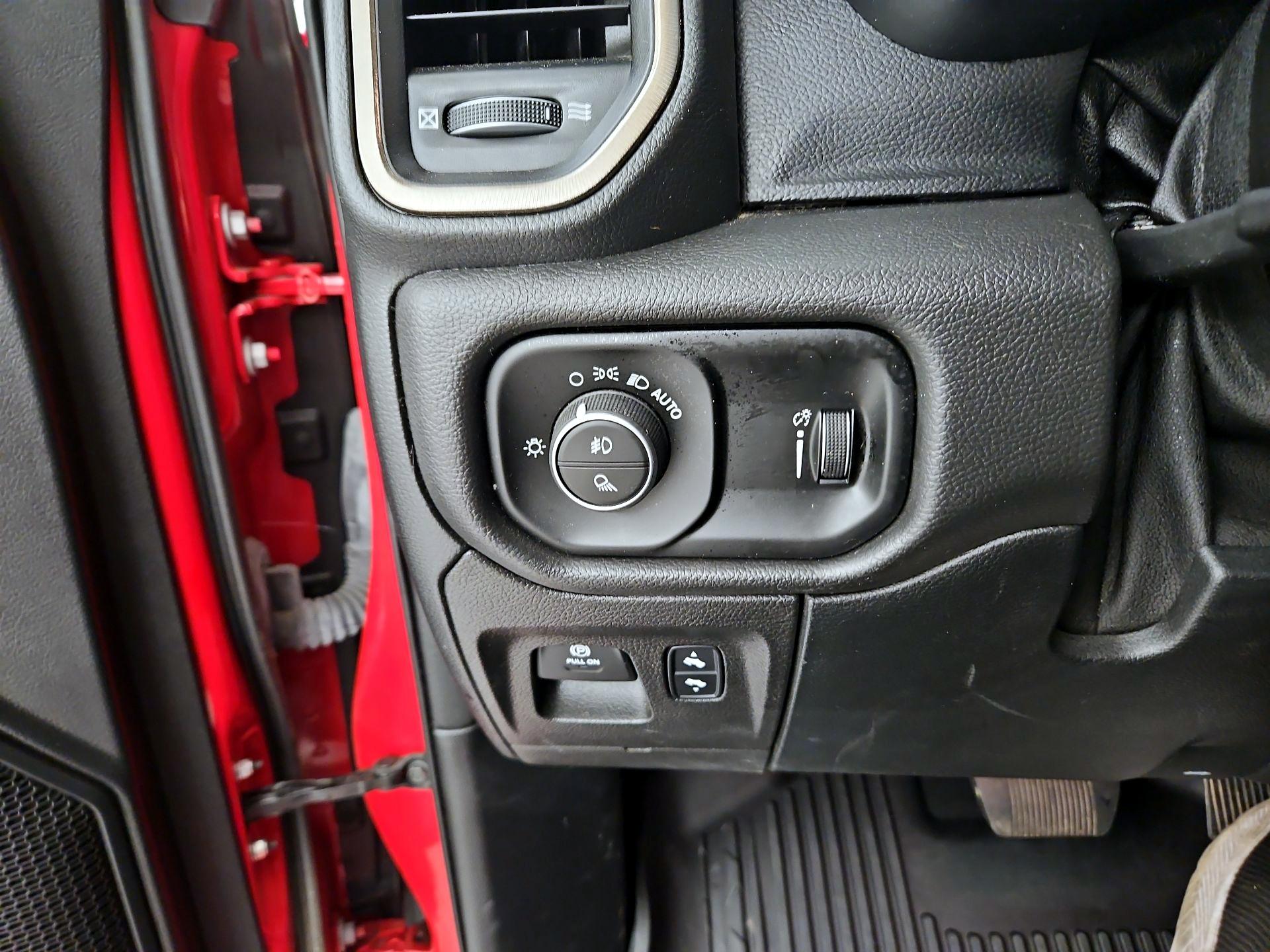 Thumbnail: 2021 RAM 1500 - 13