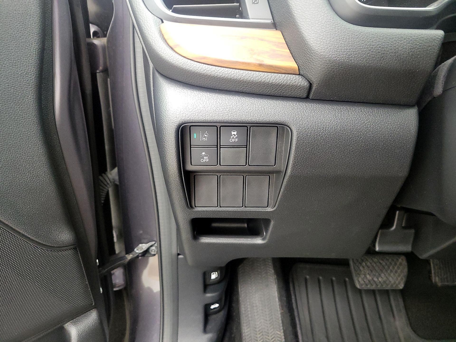 Thumbnail: 2018 Honda CR-V - 13
