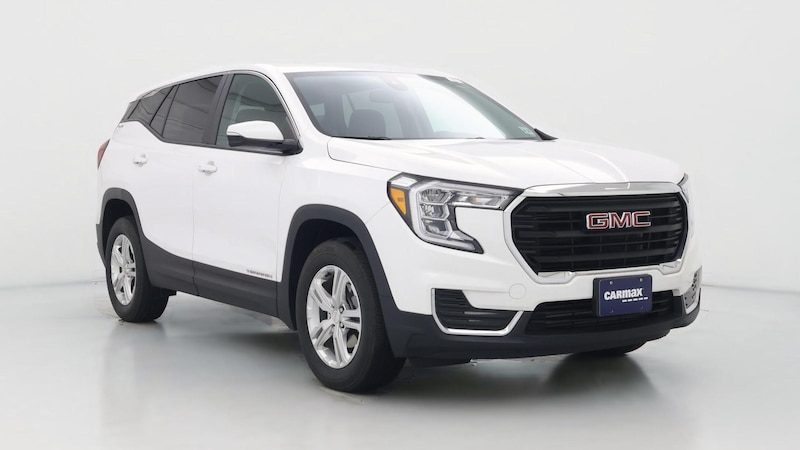 2022 GMC Terrain SLE Hero Image