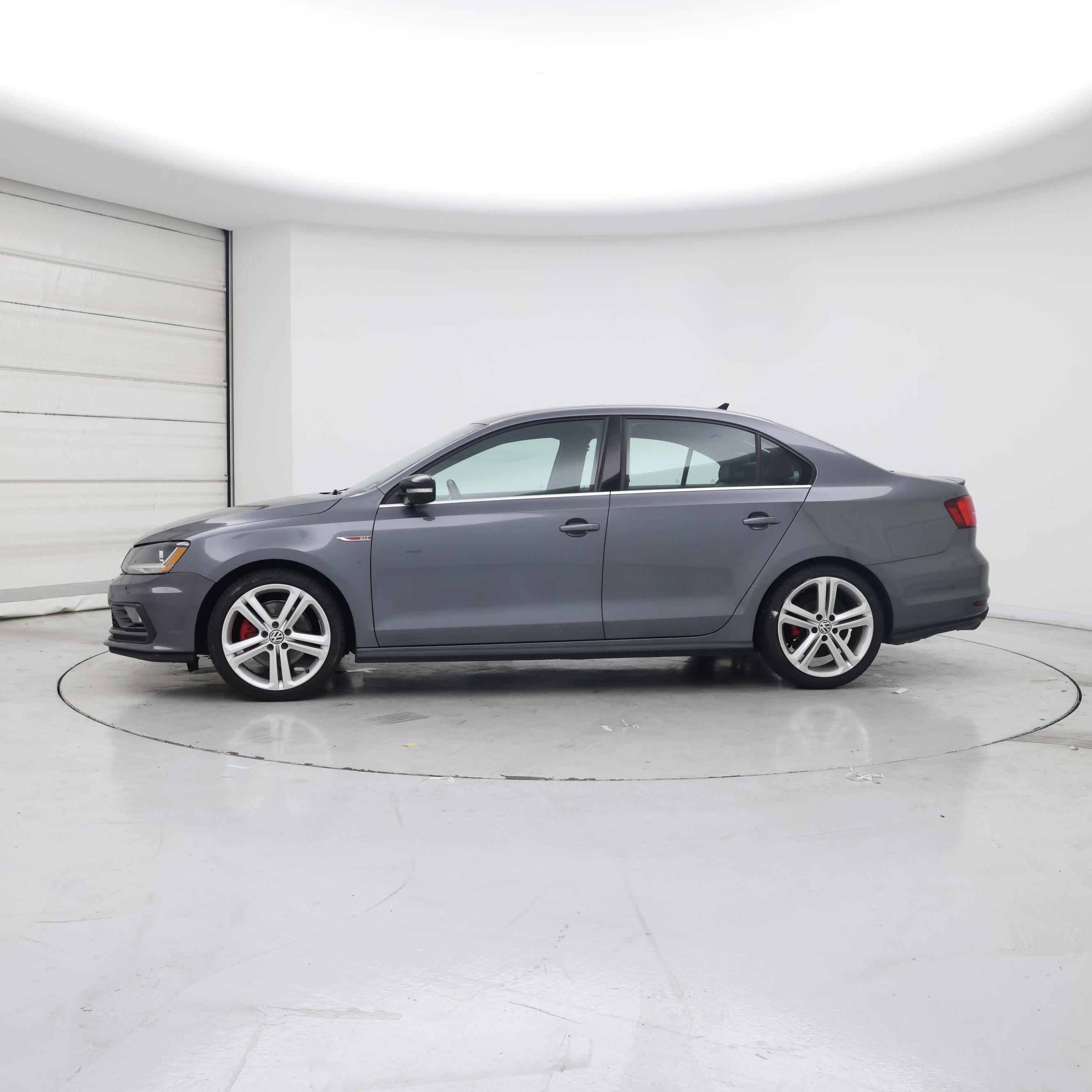 Thumbnail: 2017 Volkswagen Jetta - 3