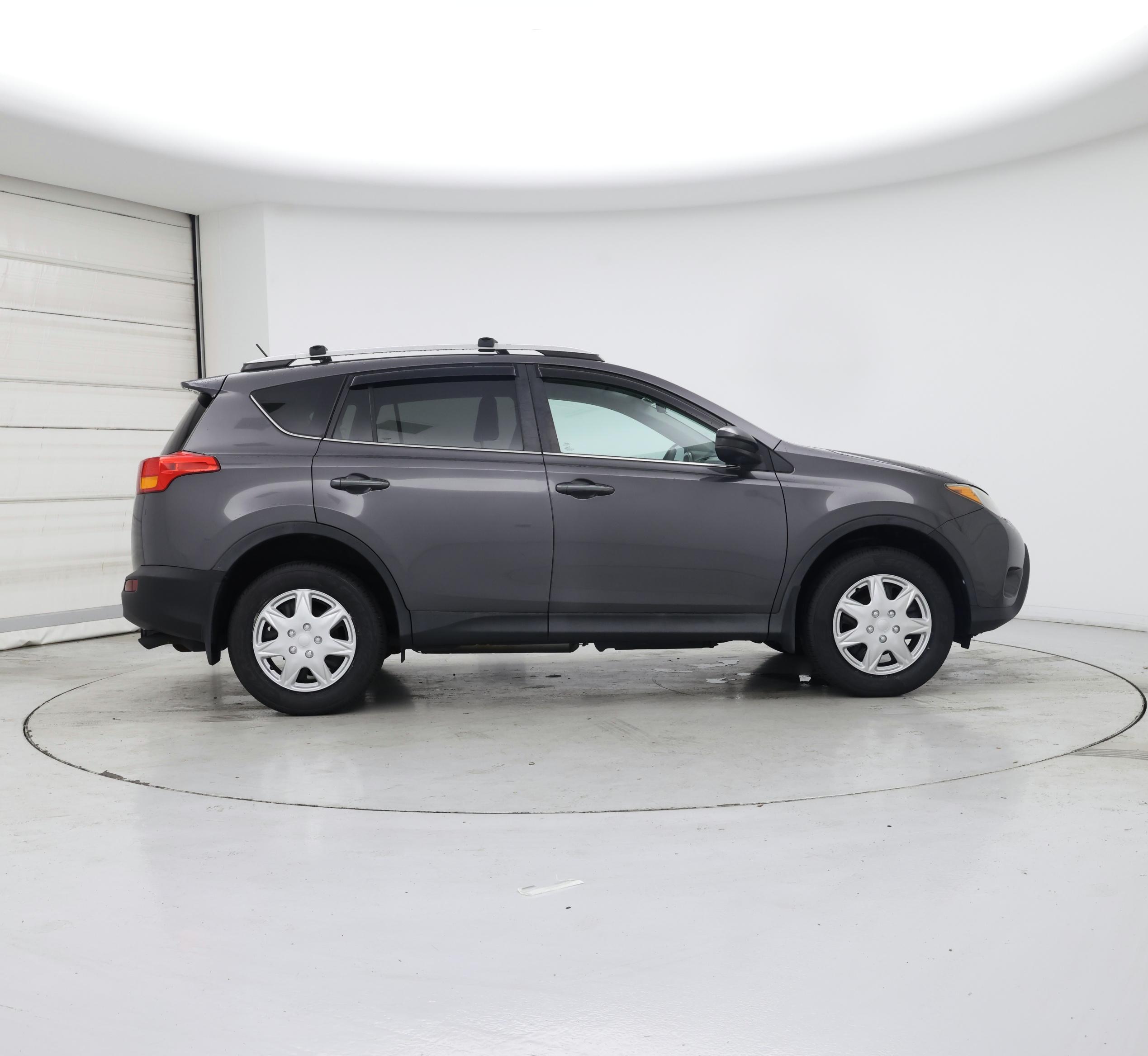 Thumbnail: 2015 Toyota RAV4 - 7