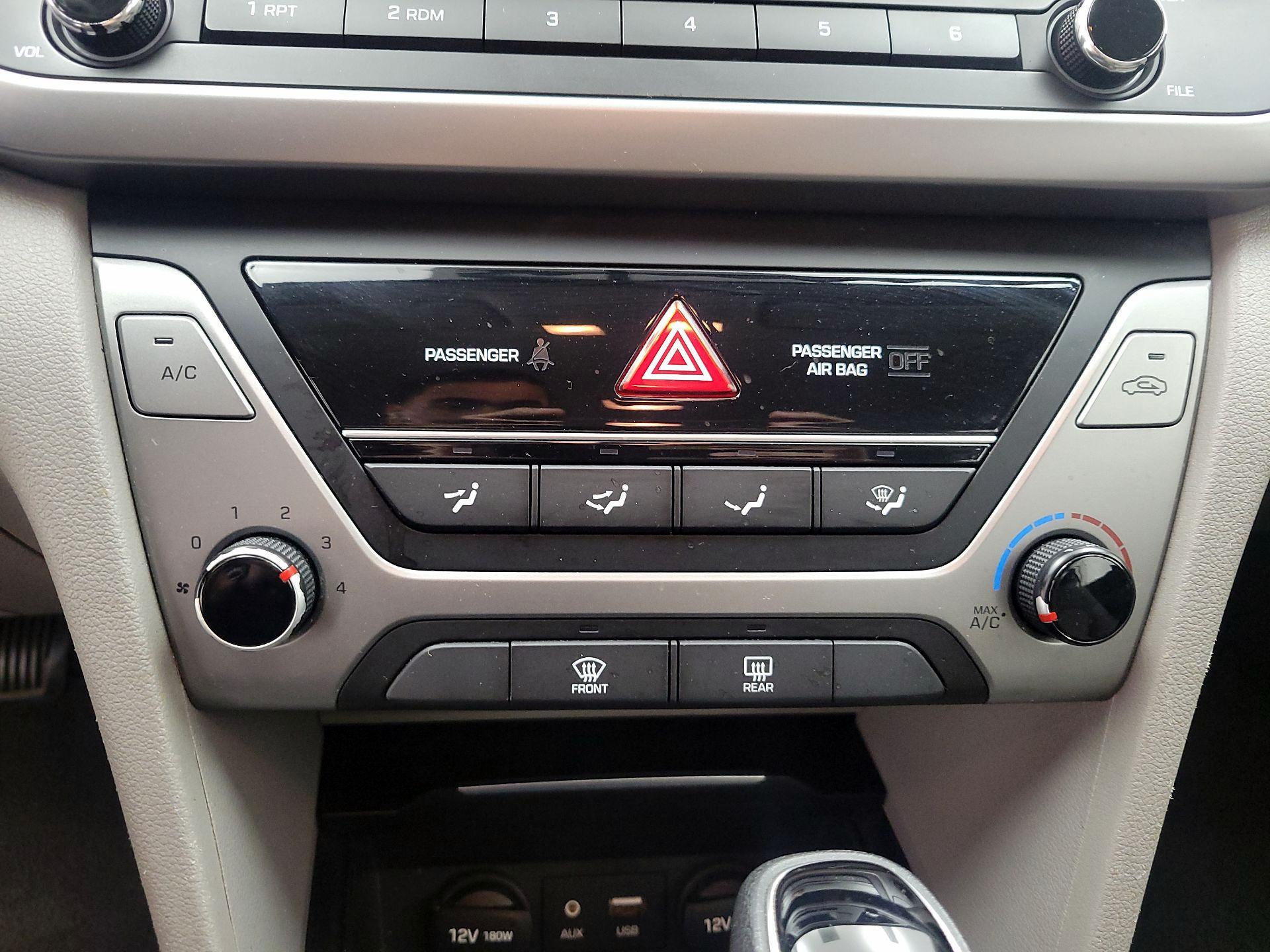 Thumbnail: 2017 Hyundai Elantra - 15