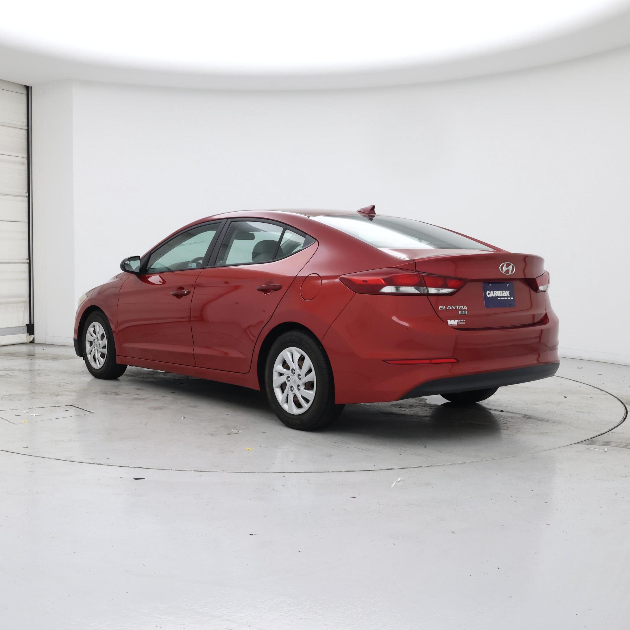 Thumbnail: 2017 Hyundai Elantra - 2