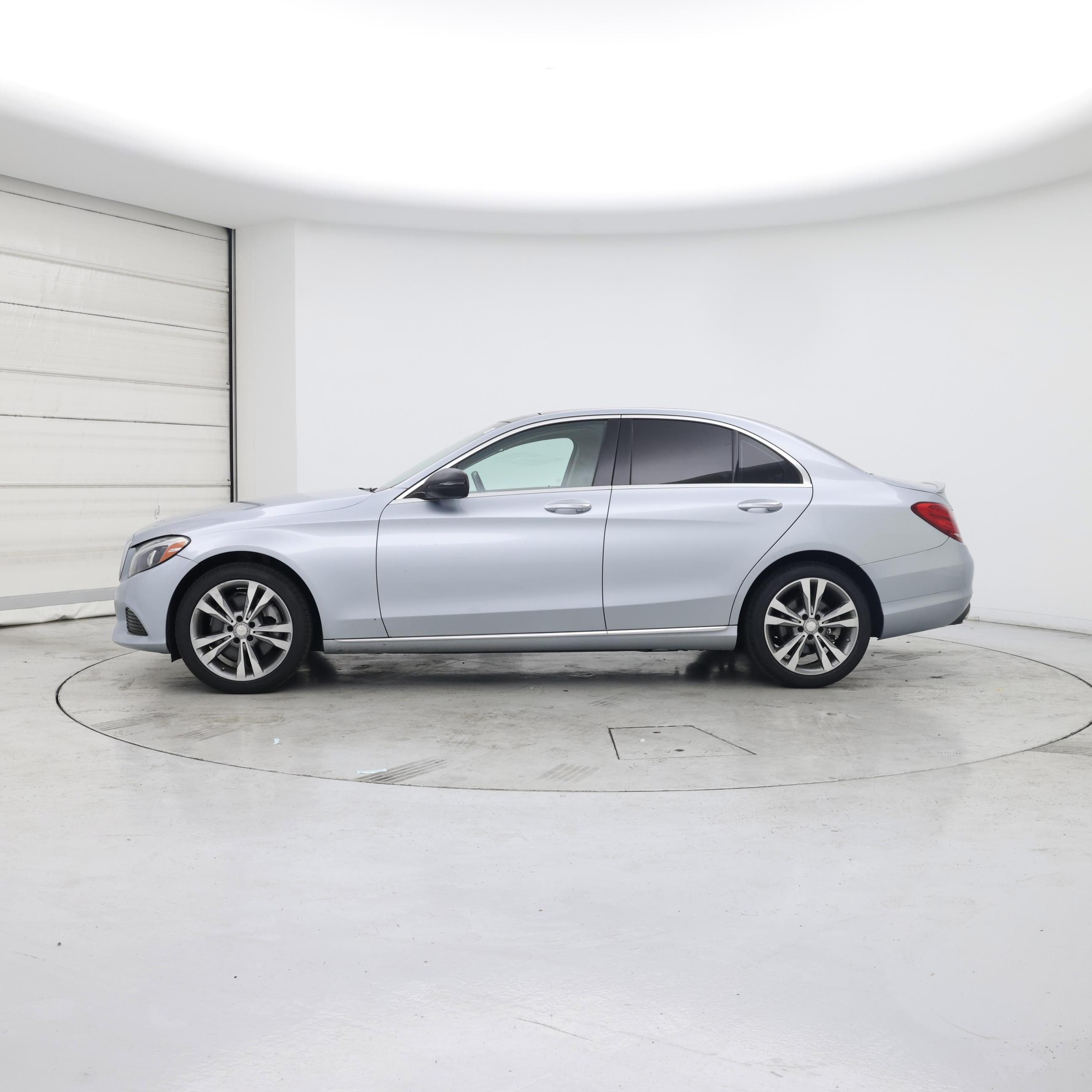 Thumbnail: 2015 Mercedes-Benz C-Class - 3