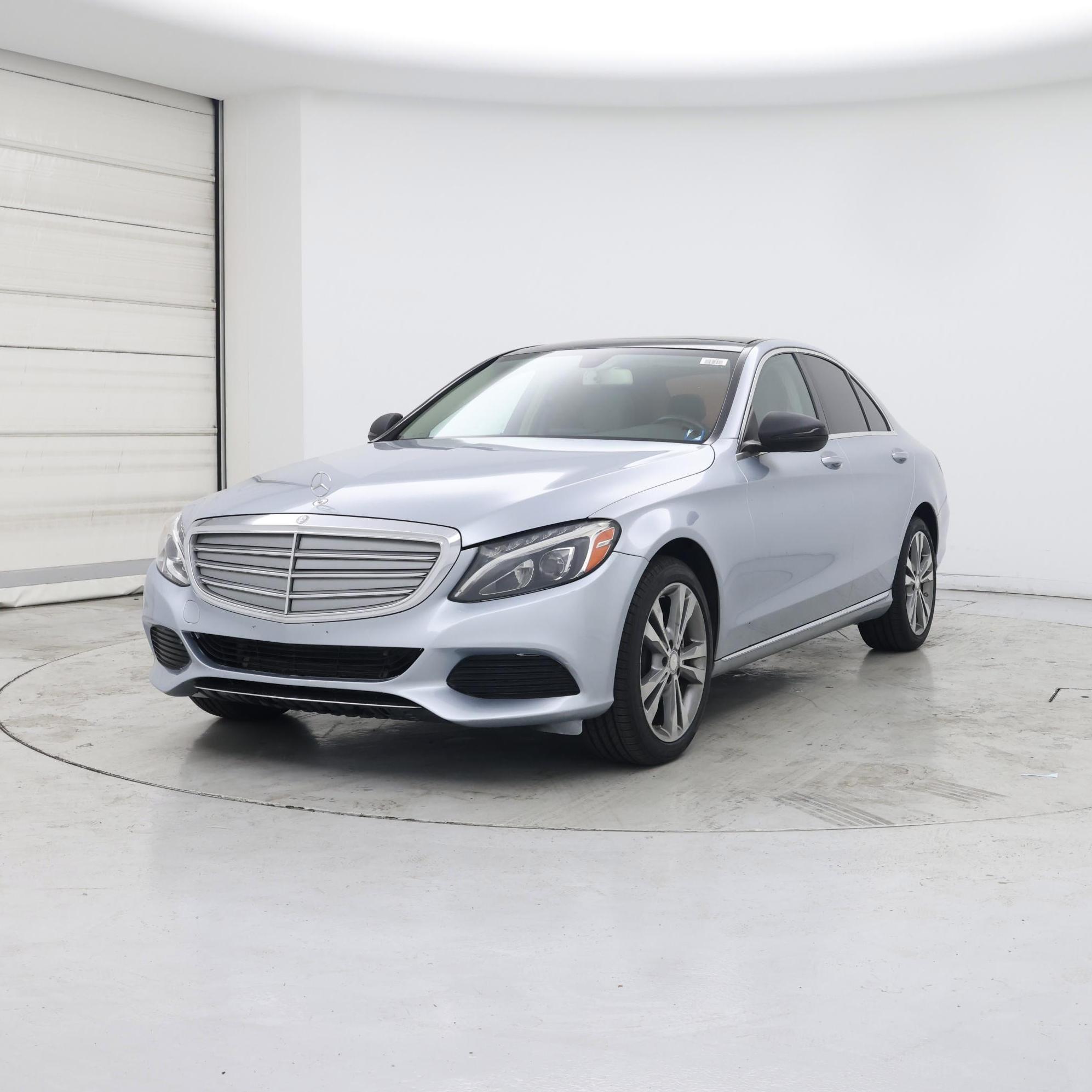 Thumbnail: 2015 Mercedes-Benz C-Class - 4