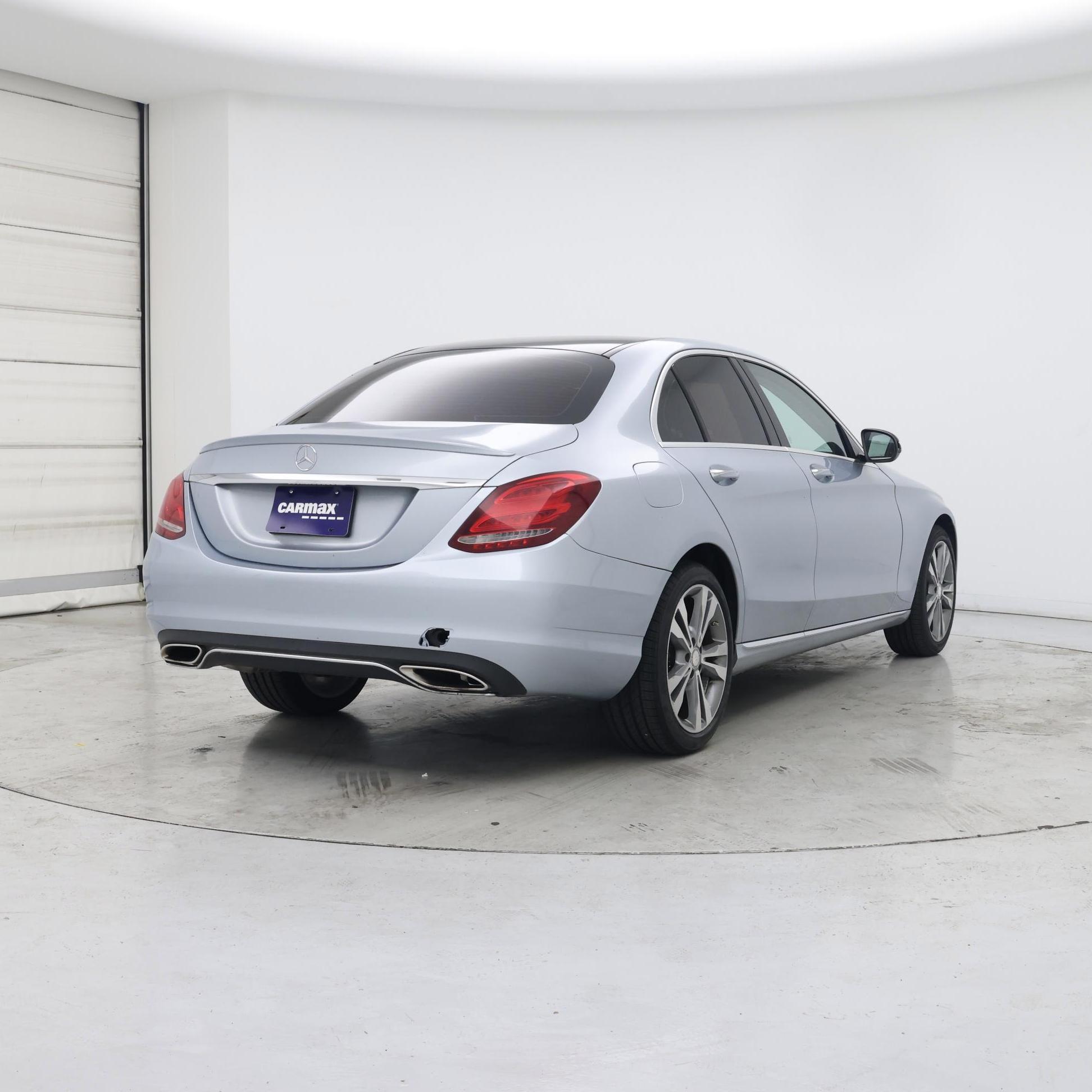 Thumbnail: 2015 Mercedes-Benz C-Class - 8
