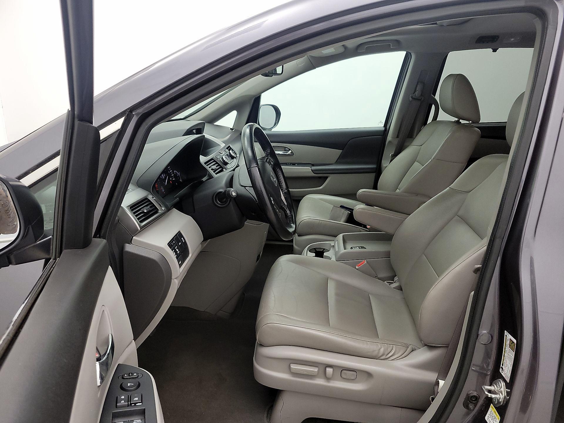 Thumbnail: 2015 Honda Odyssey - 11