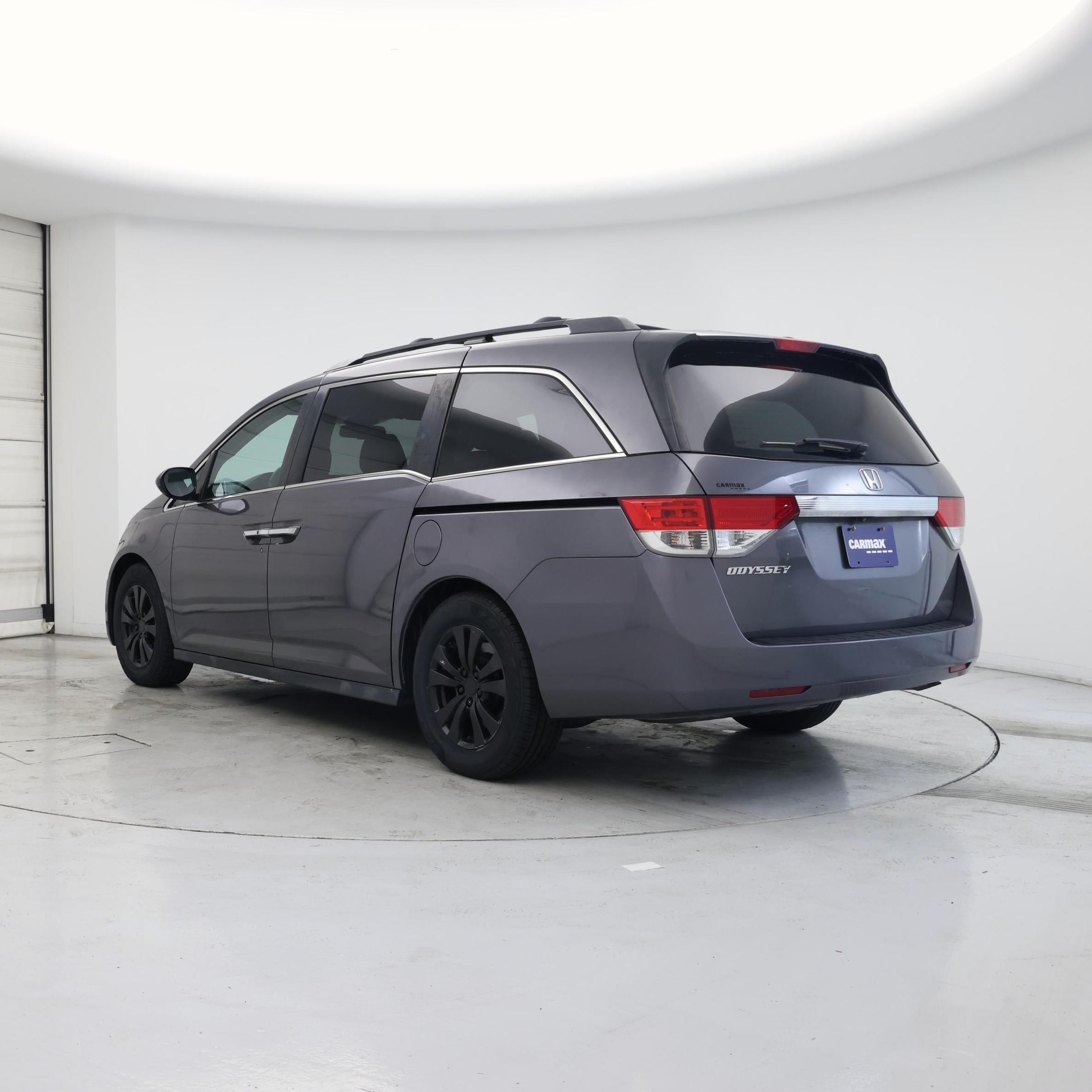 Thumbnail: 2015 Honda Odyssey - 2