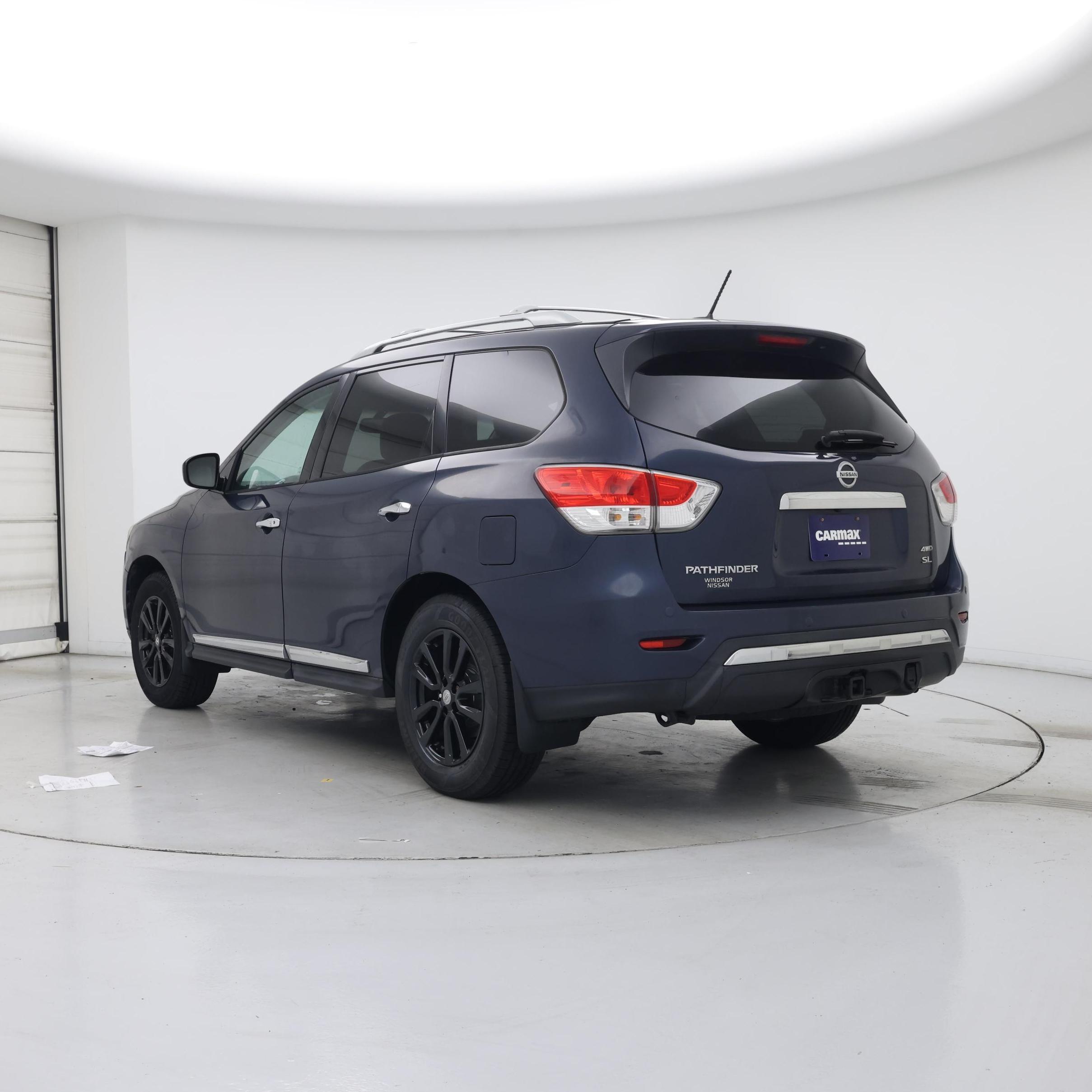 Thumbnail: 2013 Nissan Pathfinder - 2