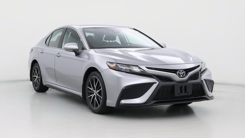 2024 Toyota Camry SE Hero Image