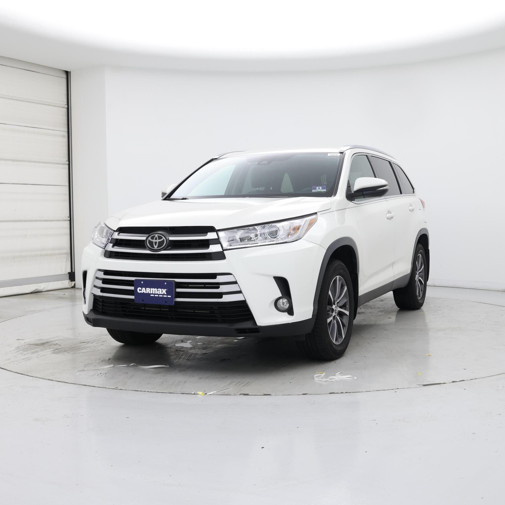 Thumbnail: 2019 Toyota Highlander - 4