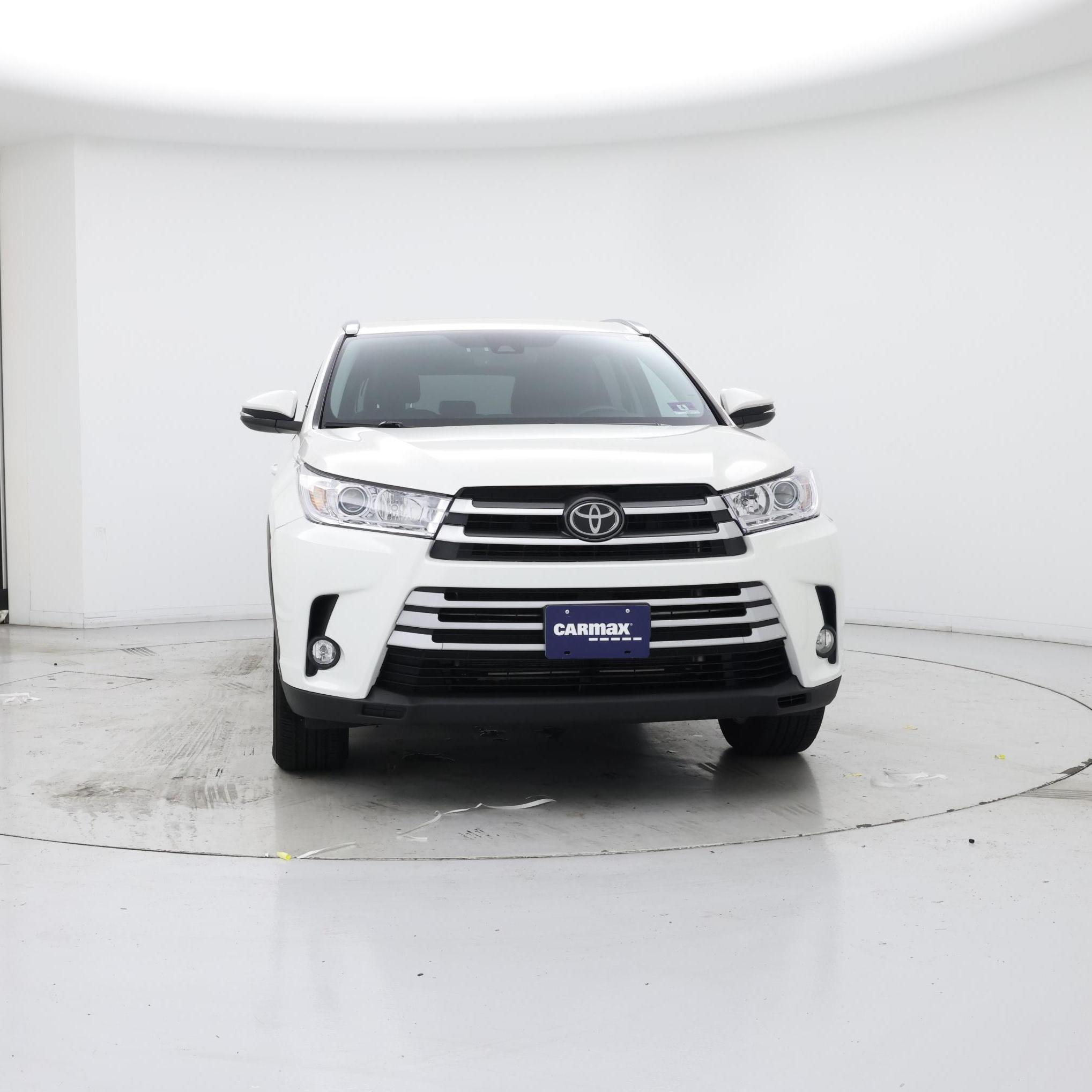 Thumbnail: 2019 Toyota Highlander - 5
