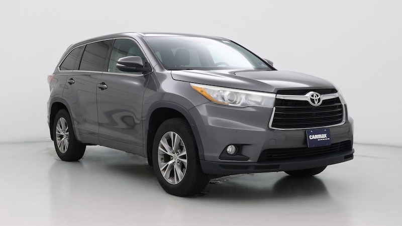 2015 Toyota Highlander Plus Hero Image