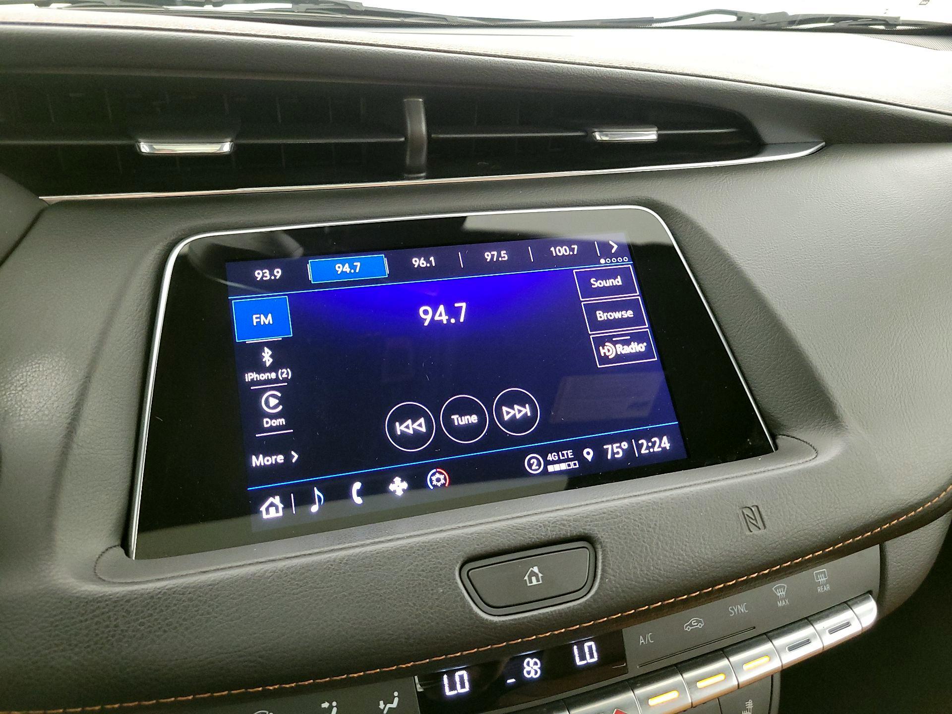 Thumbnail: 2021 Cadillac XT4 - 15