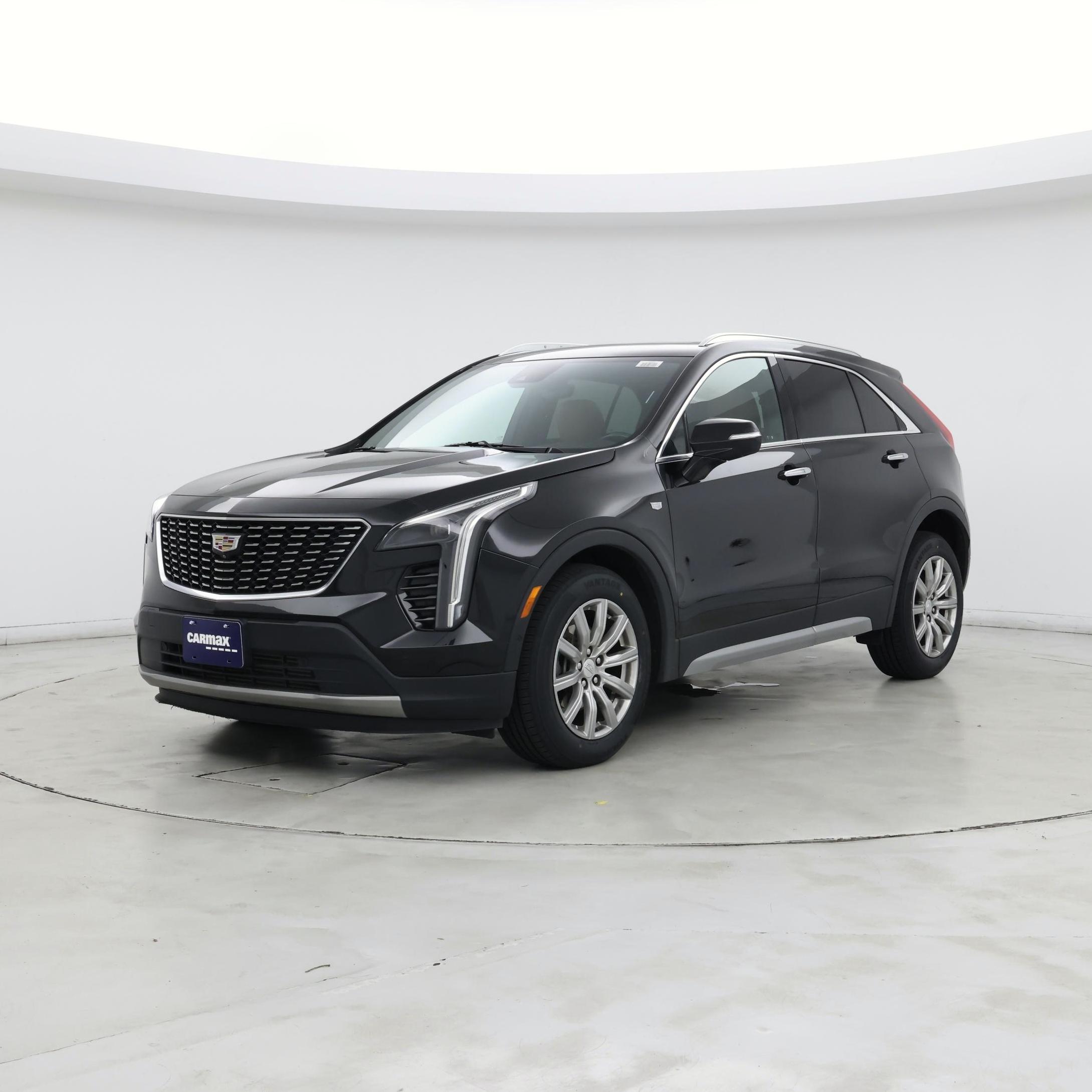 Thumbnail: 2021 Cadillac XT4 - 4