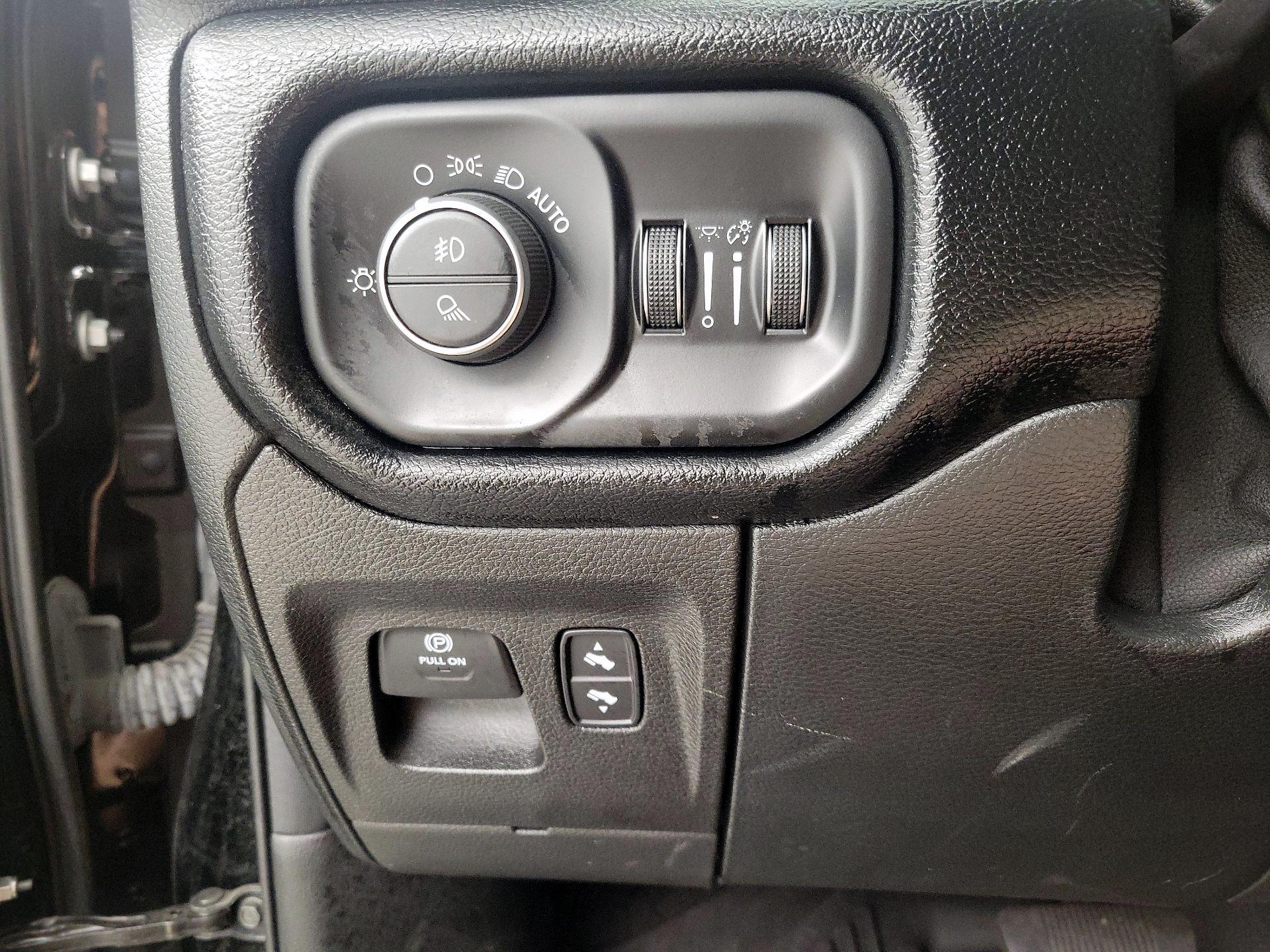 Thumbnail: 2021 RAM 1500 - 13
