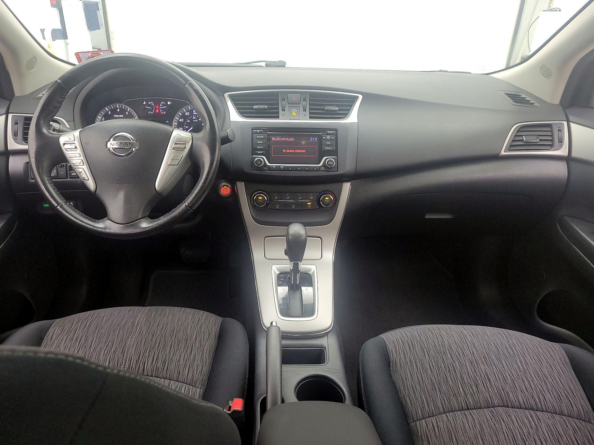 Thumbnail: 2015 Nissan Sentra - 9