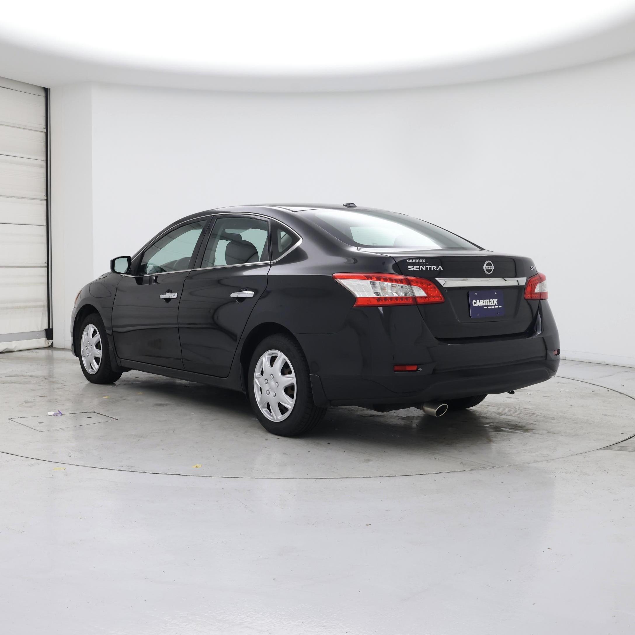 Thumbnail: 2015 Nissan Sentra - 2