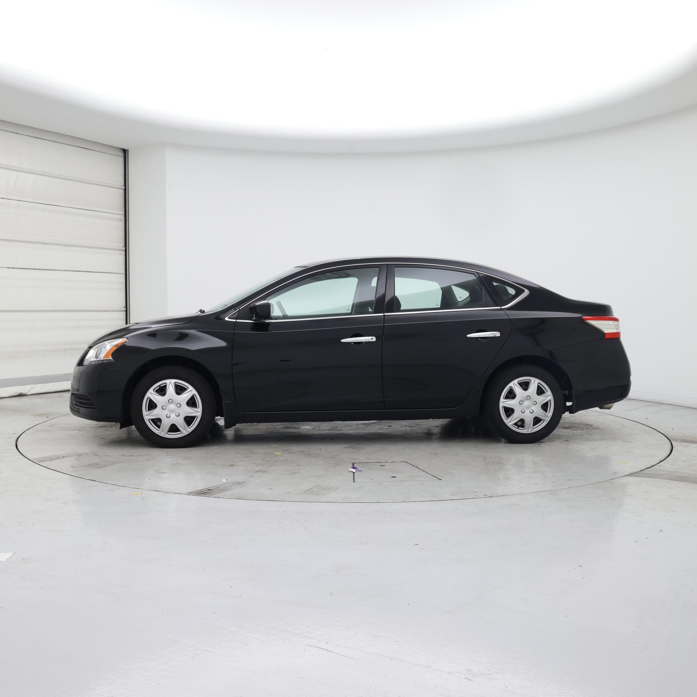 Thumbnail: 2015 Nissan Sentra - 3