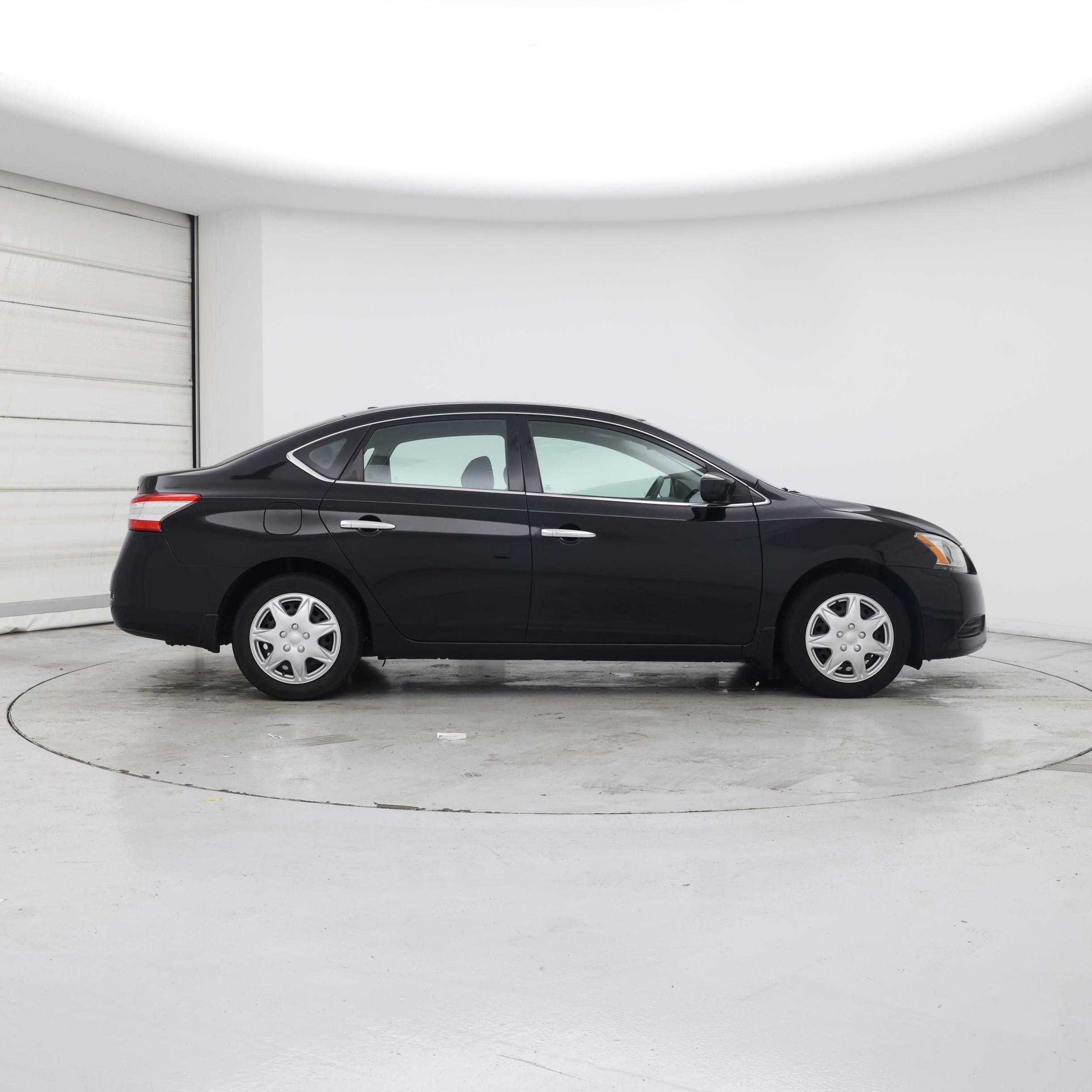 Thumbnail: 2015 Nissan Sentra - 7