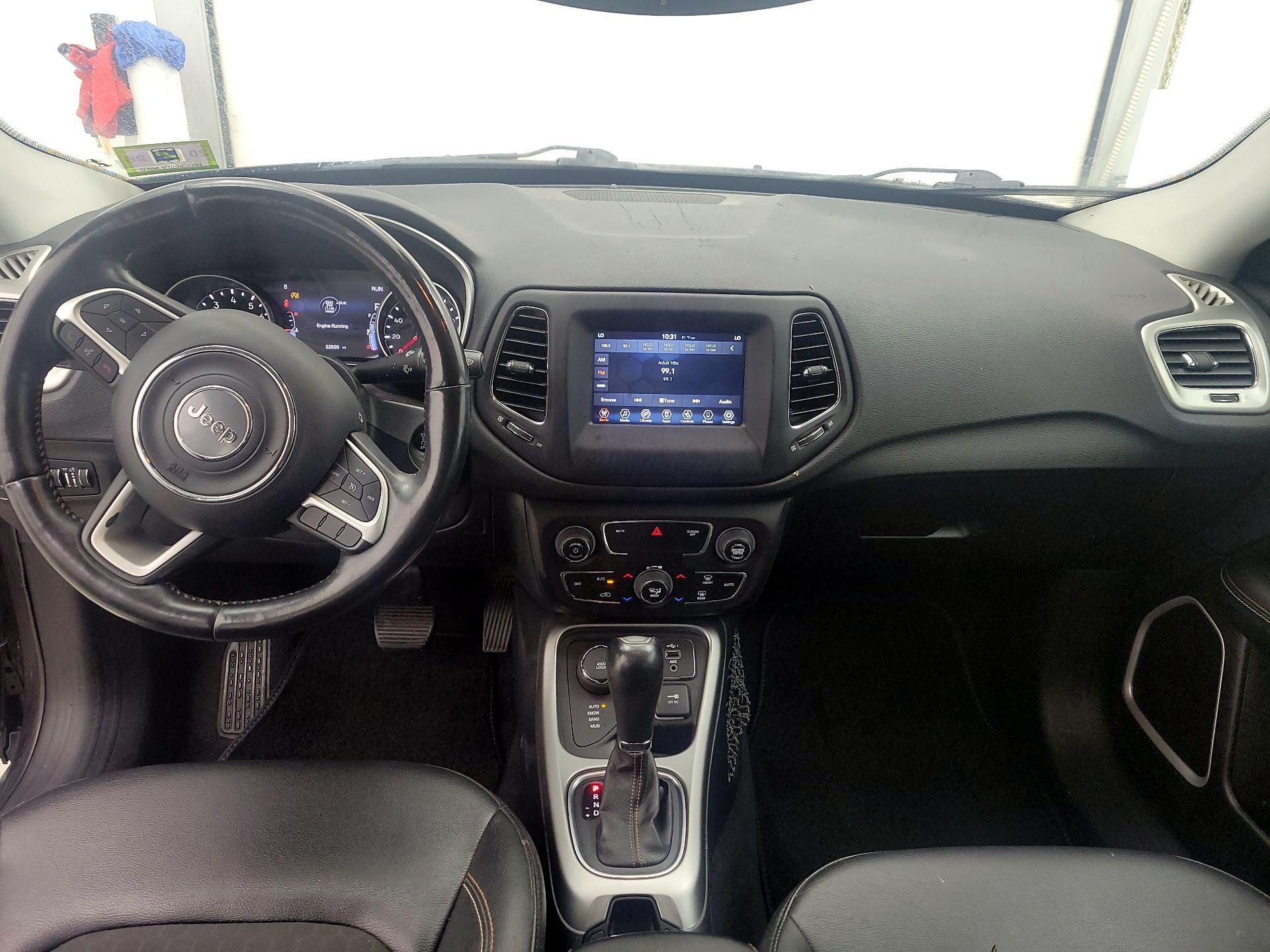 Thumbnail: 2019 Jeep Compass - 9
