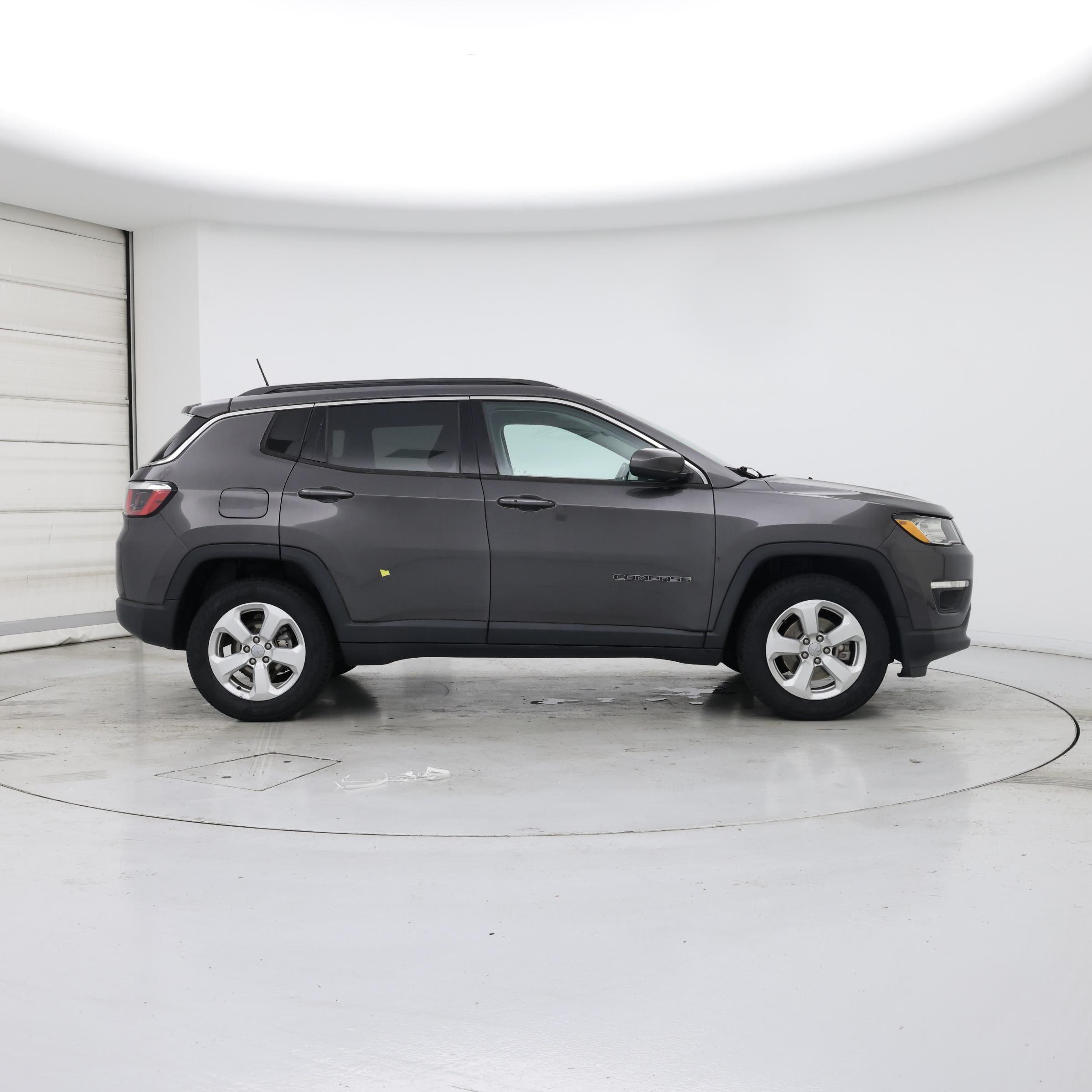 Thumbnail: 2019 Jeep Compass - 7