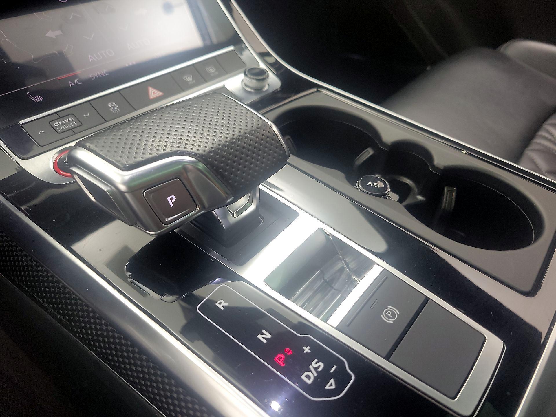 Thumbnail: 2021 Audi SQ7 - 15