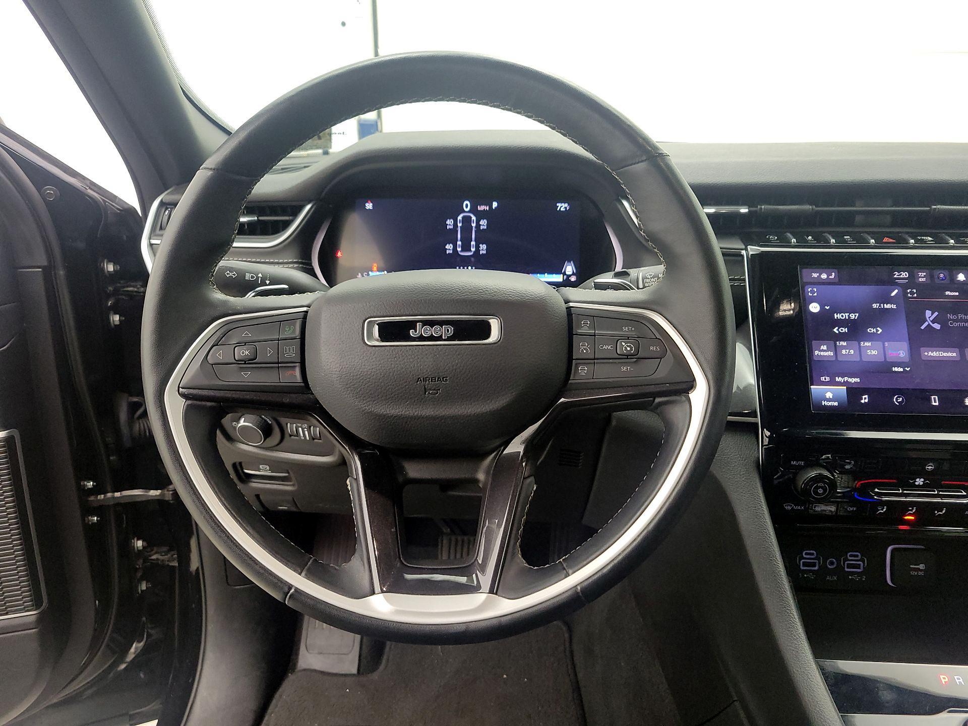 Thumbnail: 2022 Jeep Grand Cherokee - 10