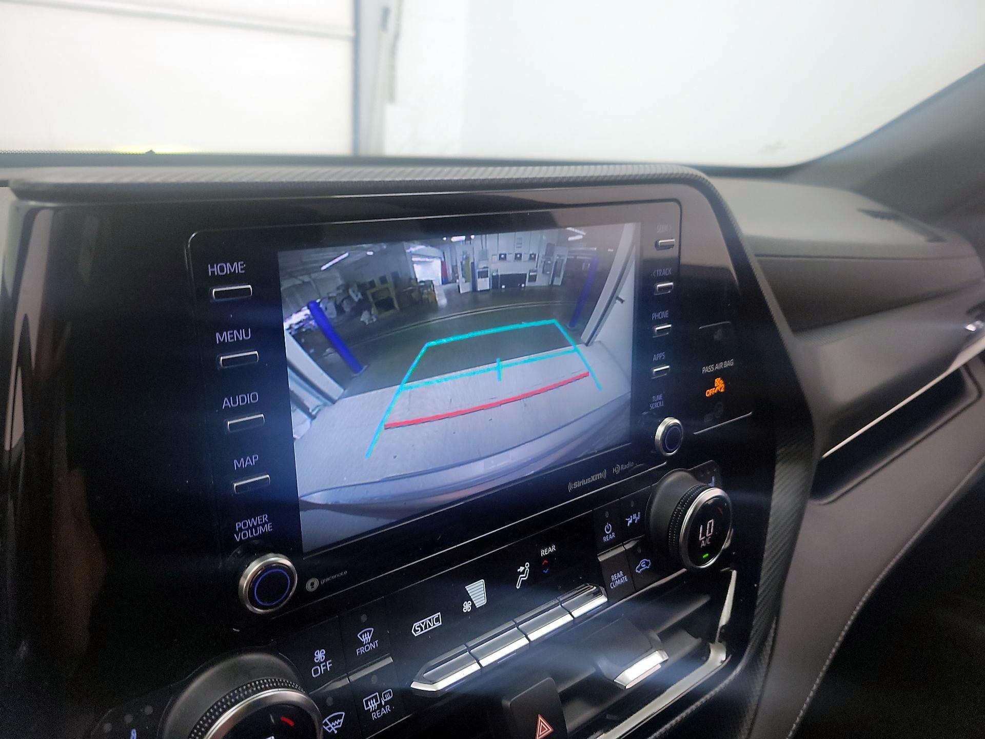 Thumbnail: 2022 Toyota Highlander - 14