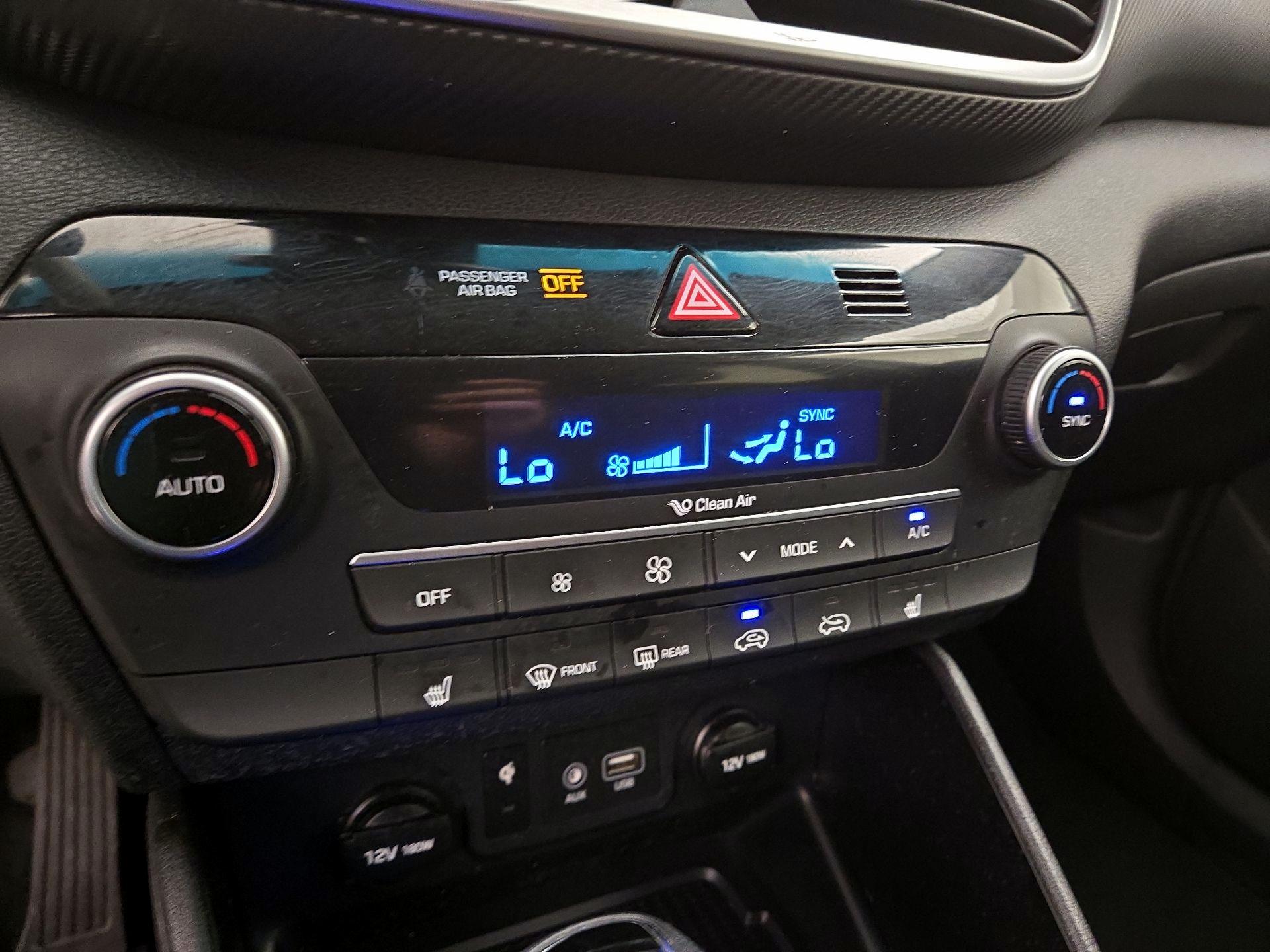 Thumbnail: 2019 Hyundai Tucson - 16