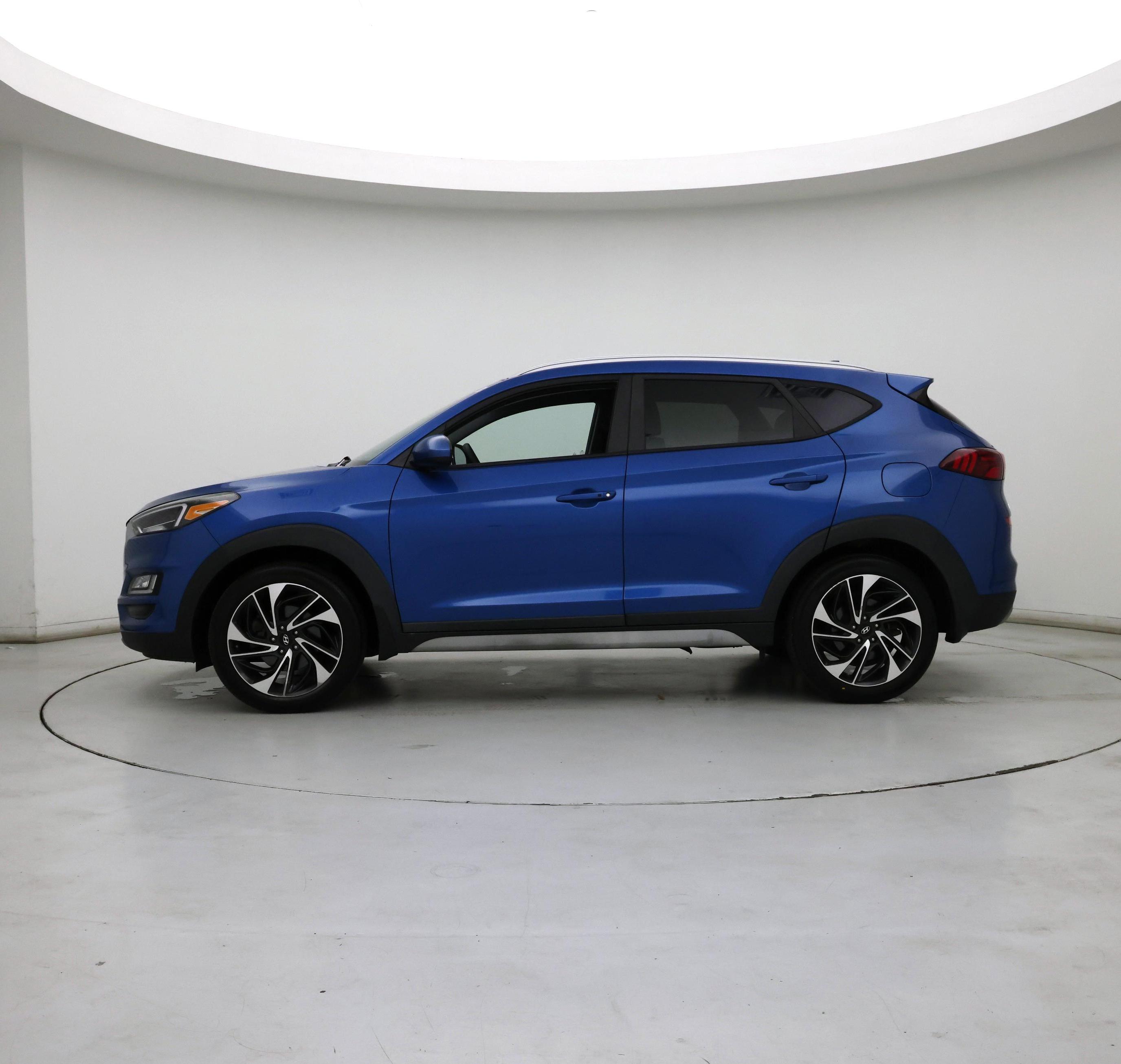 Thumbnail: 2019 Hyundai Tucson - 3