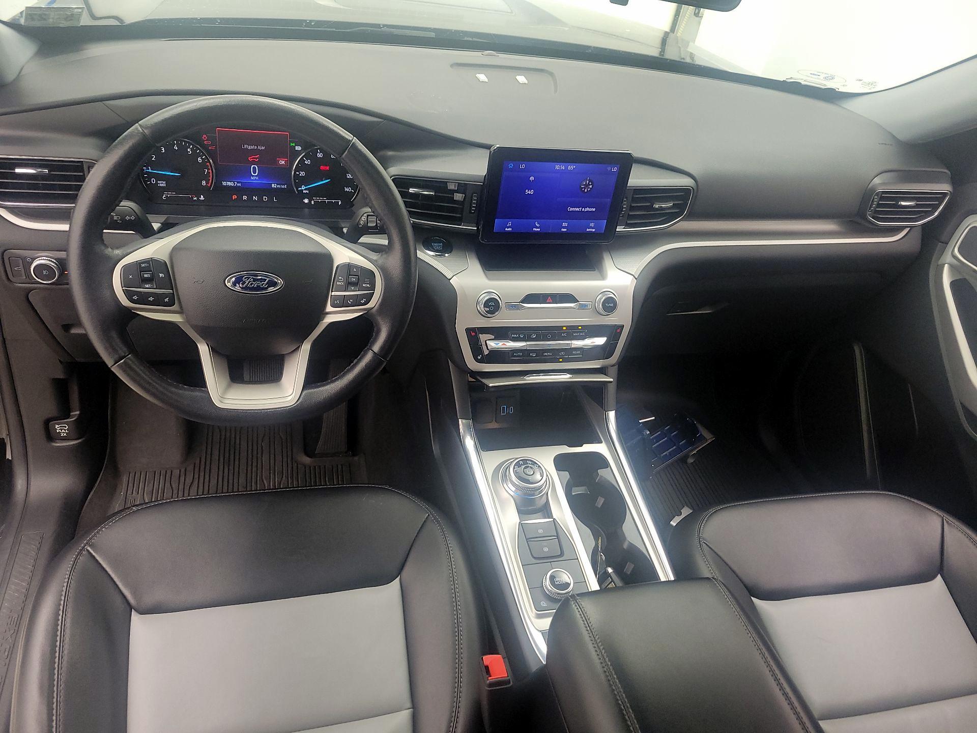 Thumbnail: 2022 Ford Explorer - 9