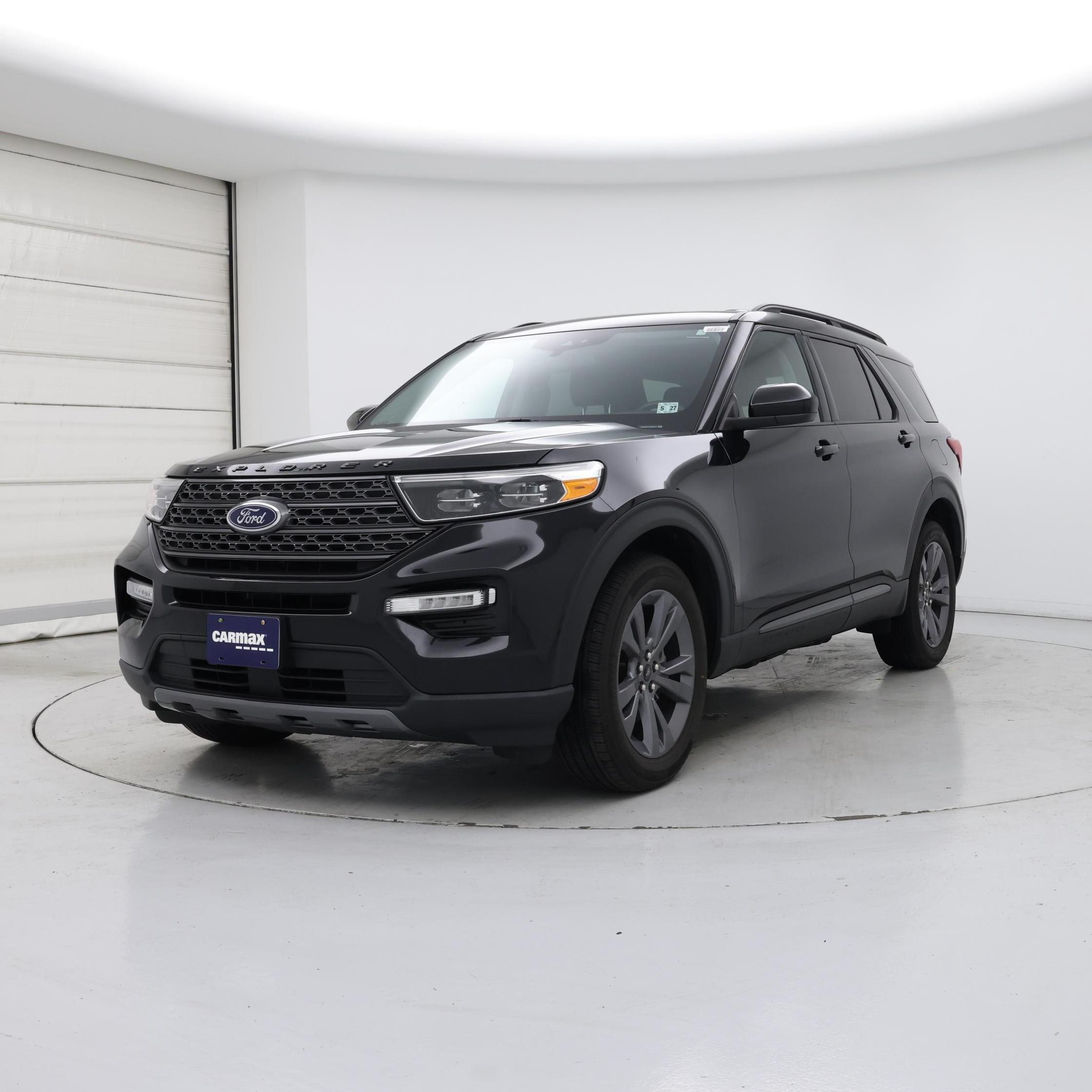 Thumbnail: 2022 Ford Explorer - 4