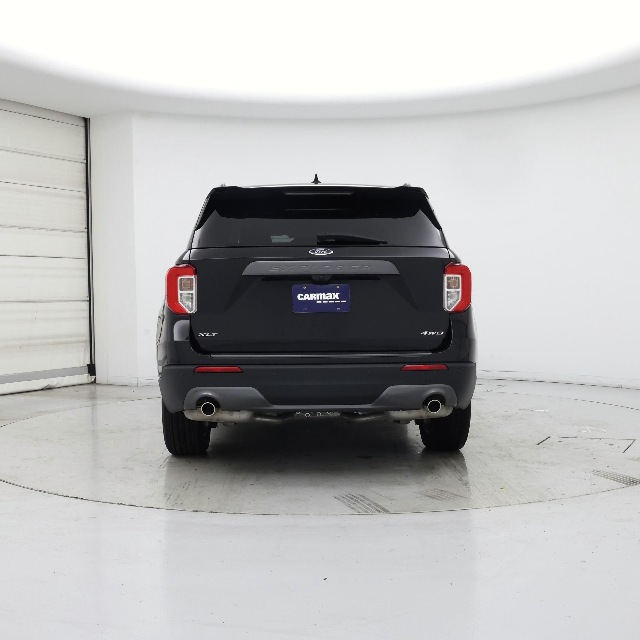 Thumbnail: 2022 Ford Explorer - 6