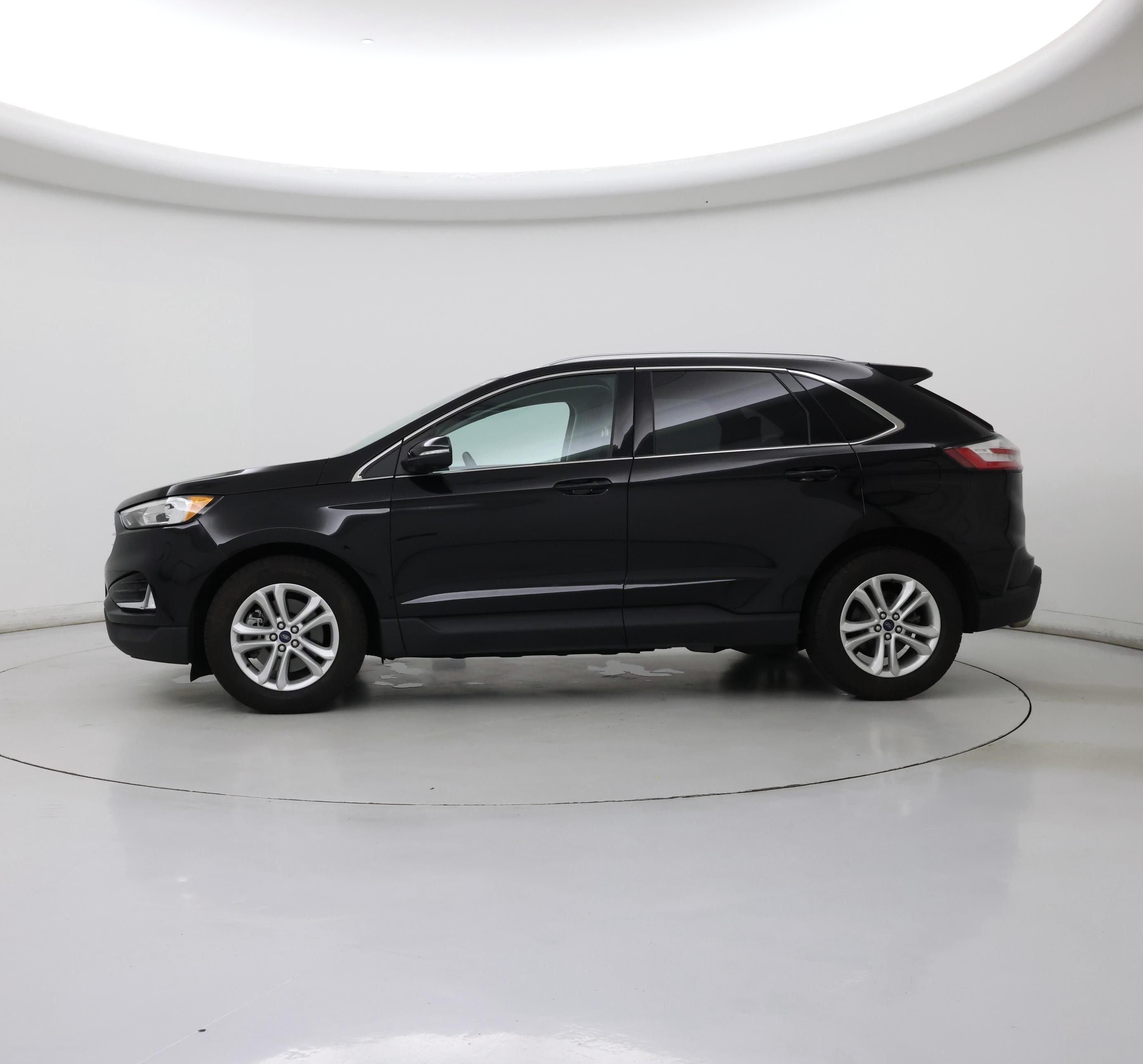 Thumbnail: 2019 Ford Edge - 3