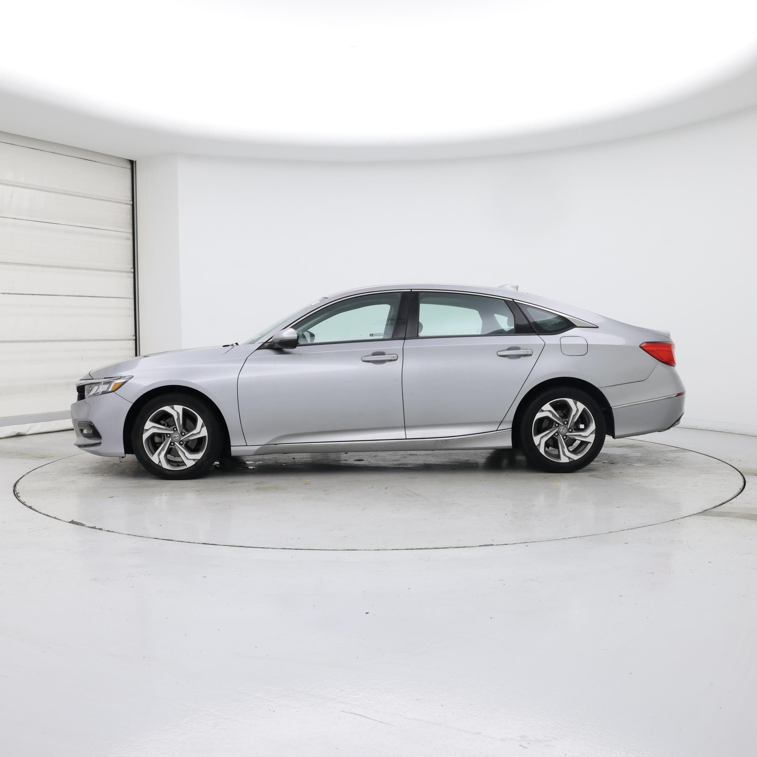 Thumbnail: 2018 Honda Accord - 3