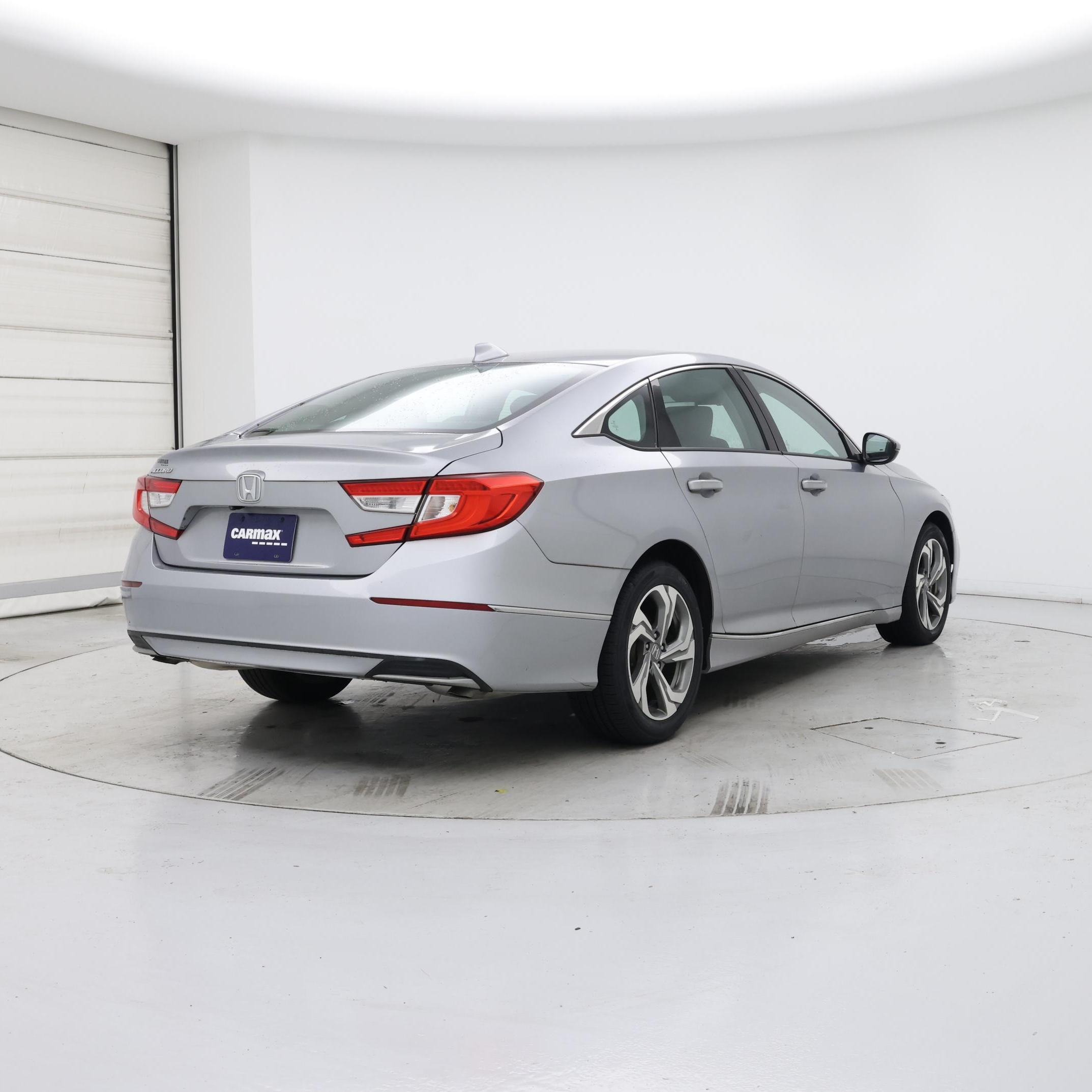 Thumbnail: 2018 Honda Accord - 8