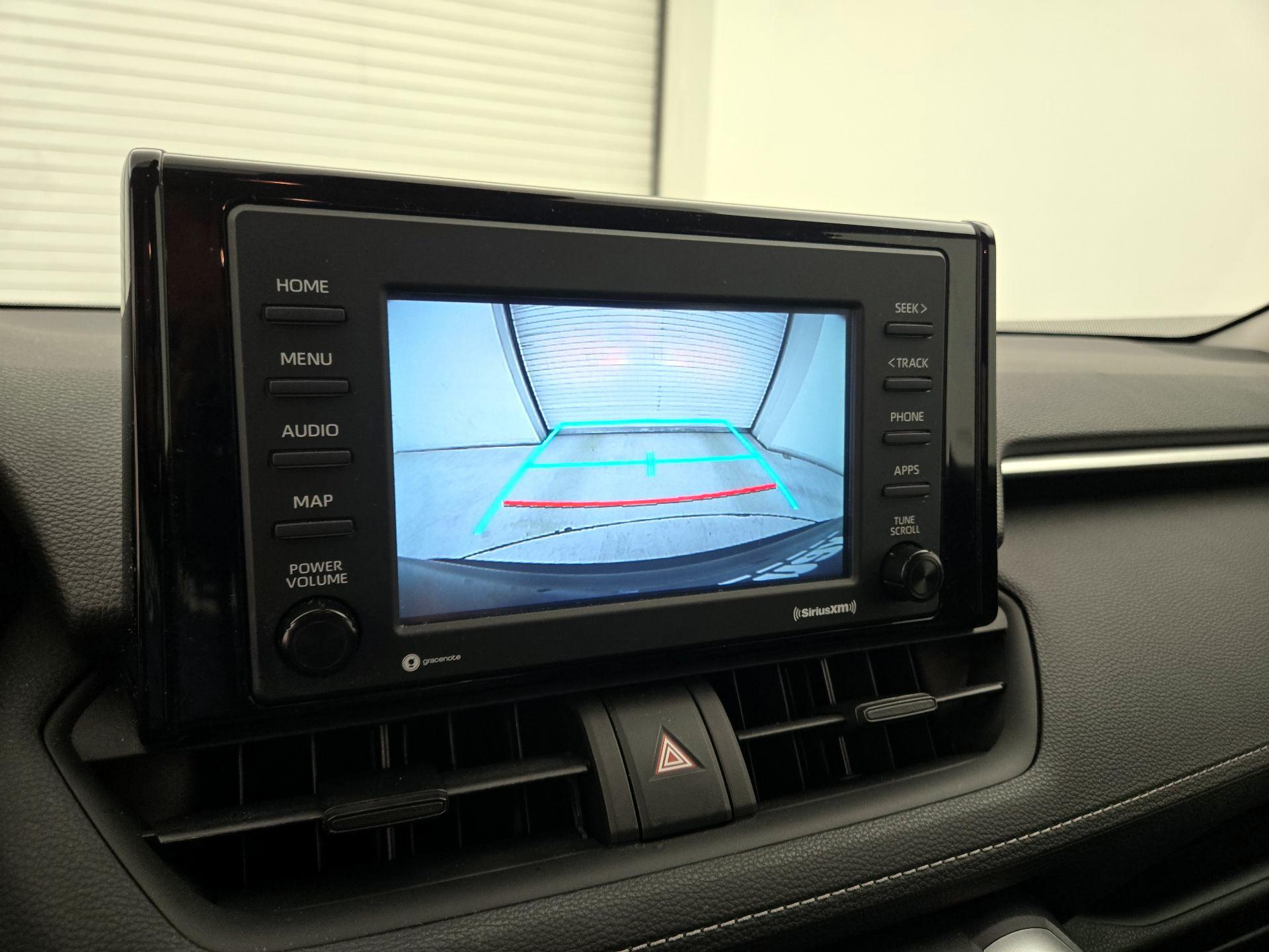 Thumbnail: 2020 Toyota RAV4 - 14