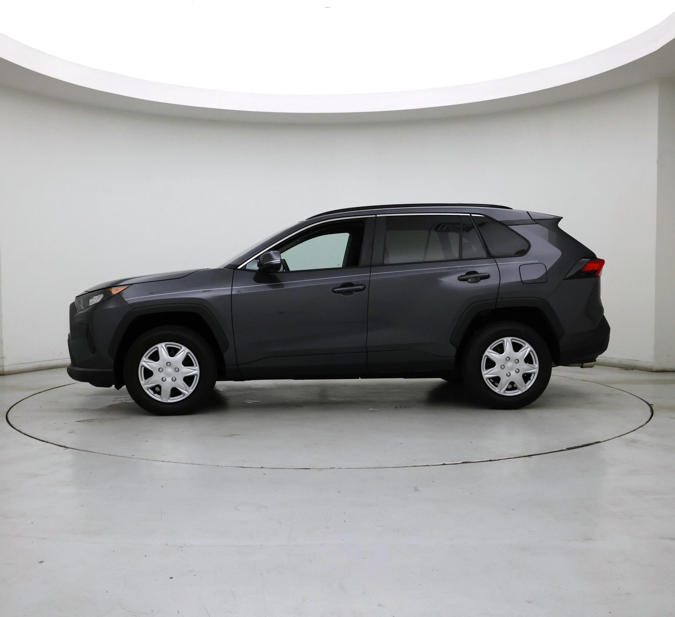 Thumbnail: 2020 Toyota RAV4 - 3