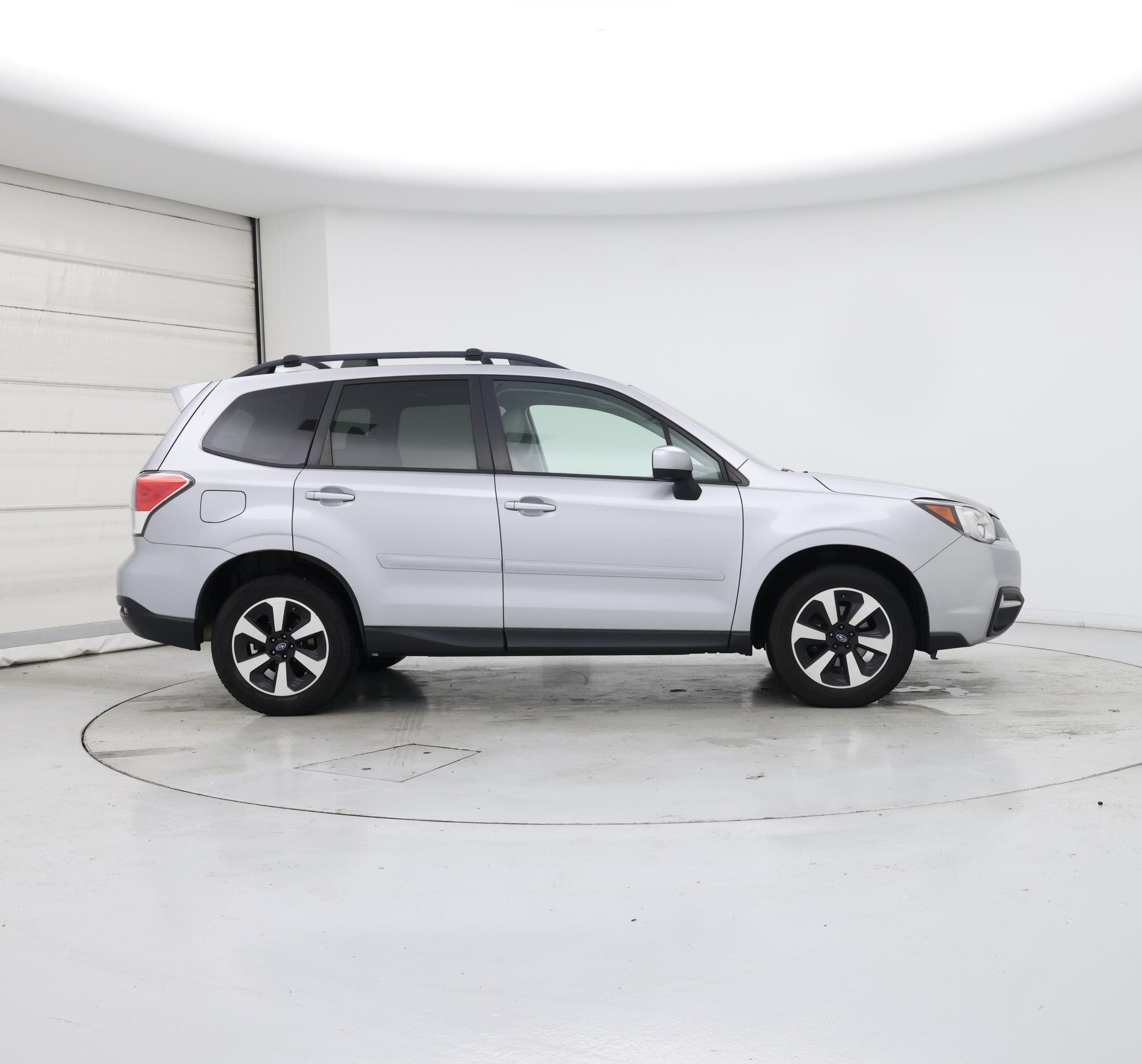 Thumbnail: 2018 Subaru Forester - 7