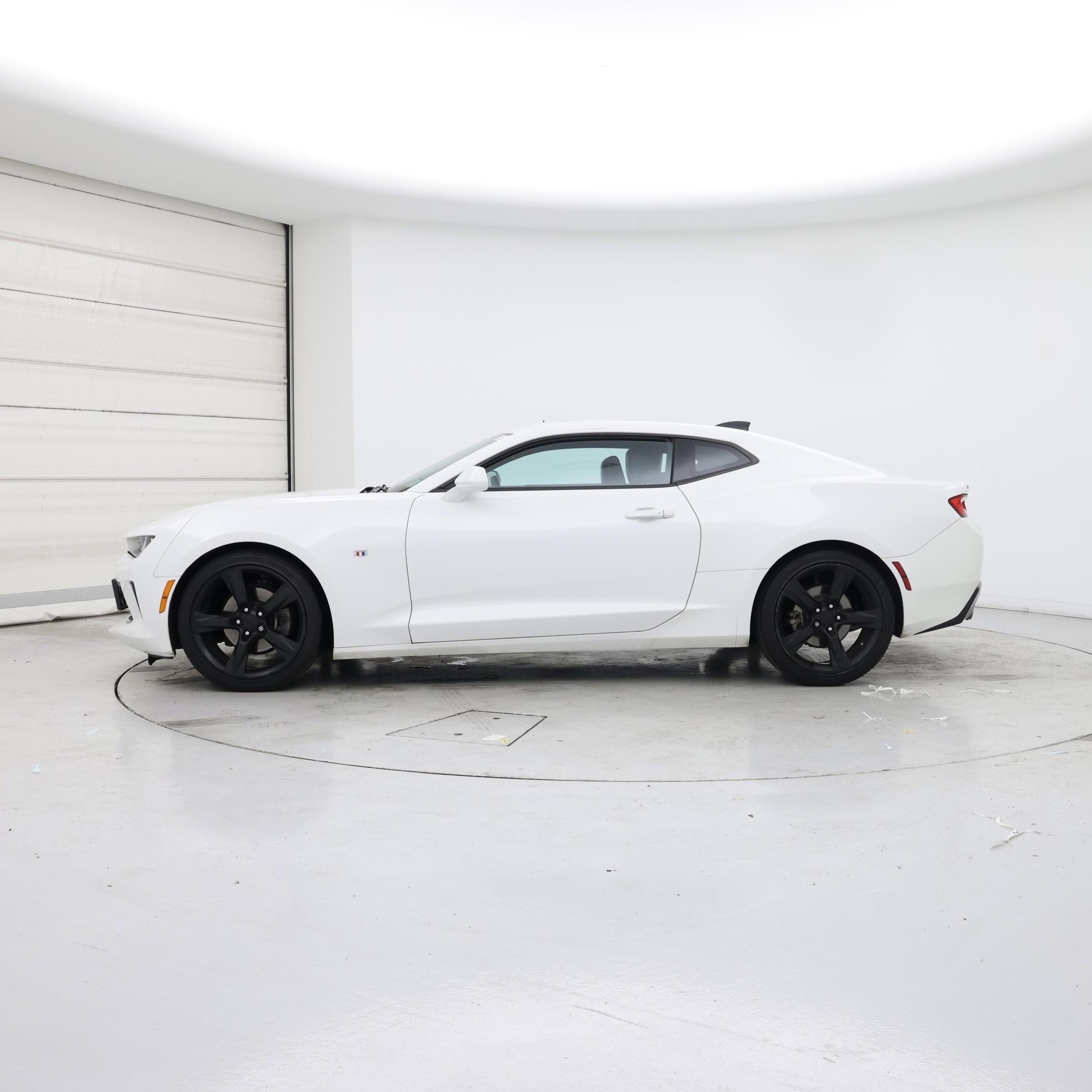Thumbnail: 2016 Chevrolet Camaro - 3