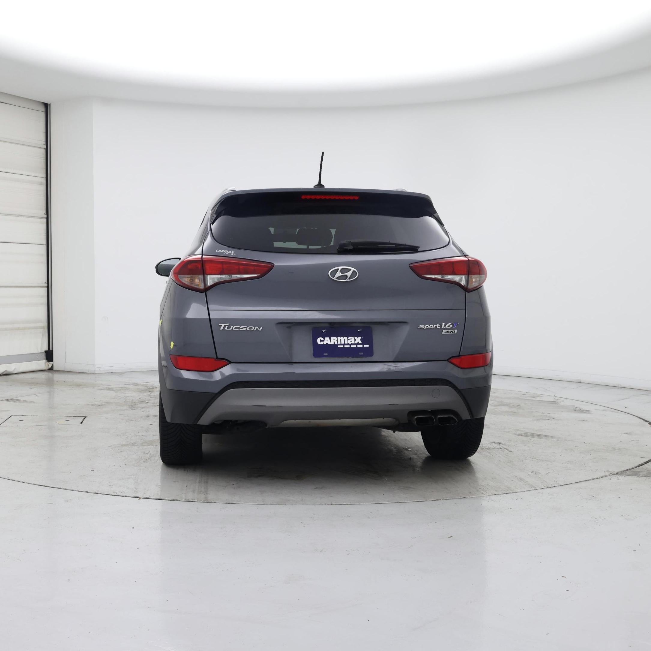 Thumbnail: 2016 Hyundai Tucson - 6