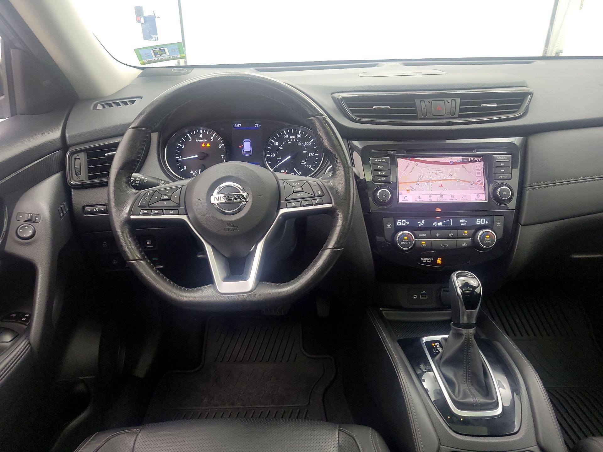 Thumbnail: 2018 Nissan Rogue - 10